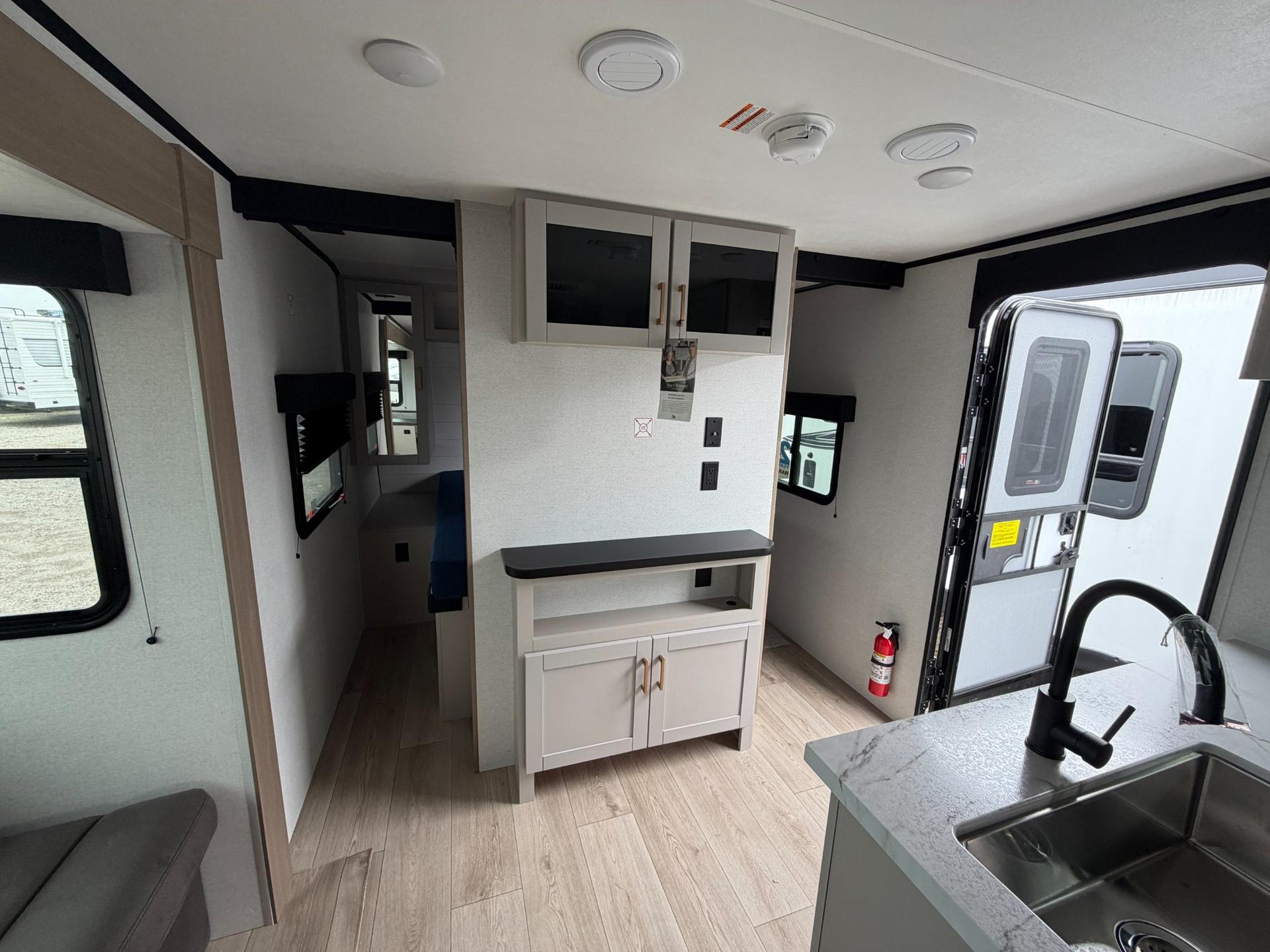2027 JAYCO 2027 JAYCO JAY FEATHER SL - thumbnail 13