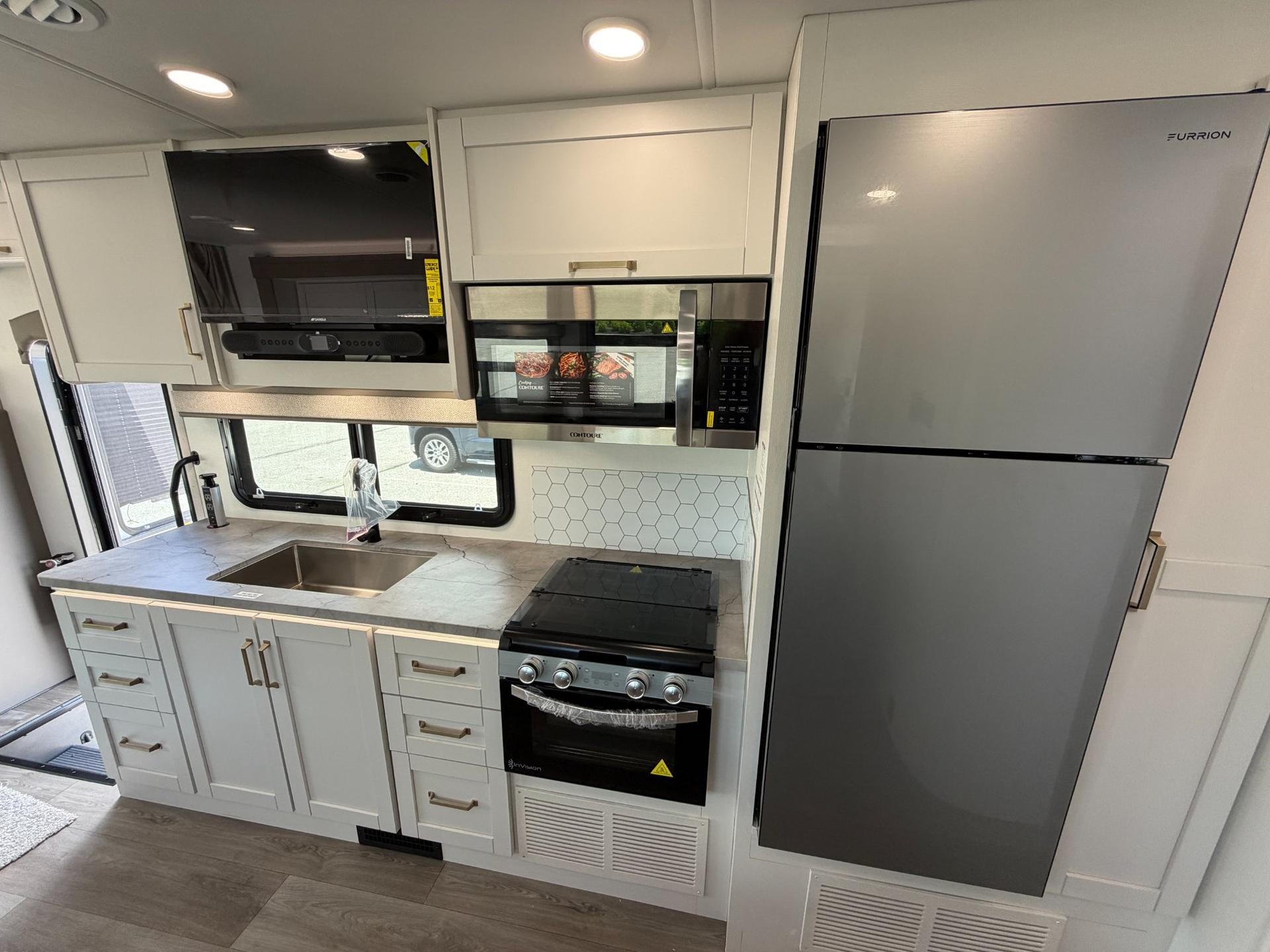2027 Jayco 2027 Jayco Greyhawk - thumbnail 15
