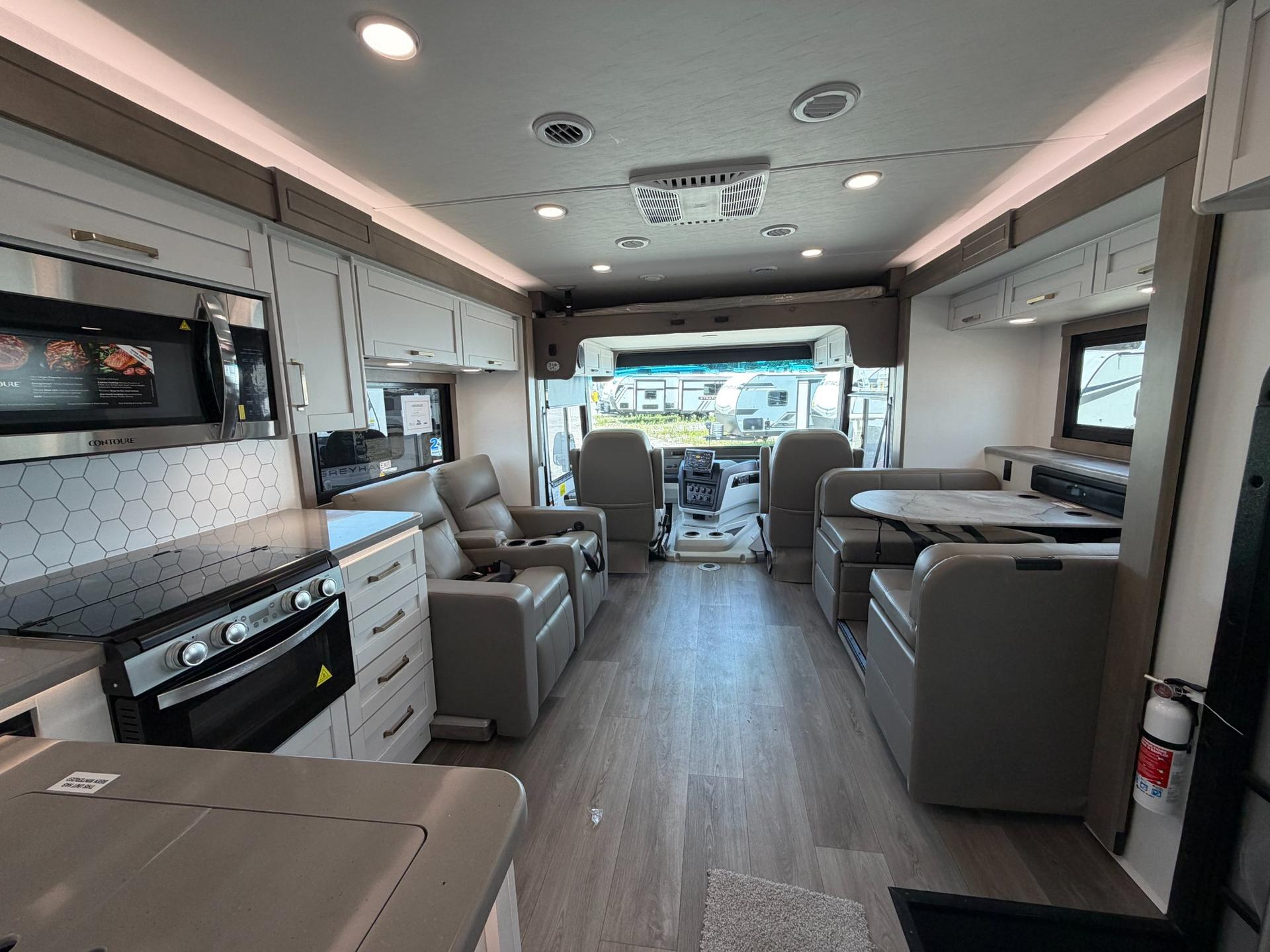 2027 Jayco 2027 Jayco Precept - thumbnail 8