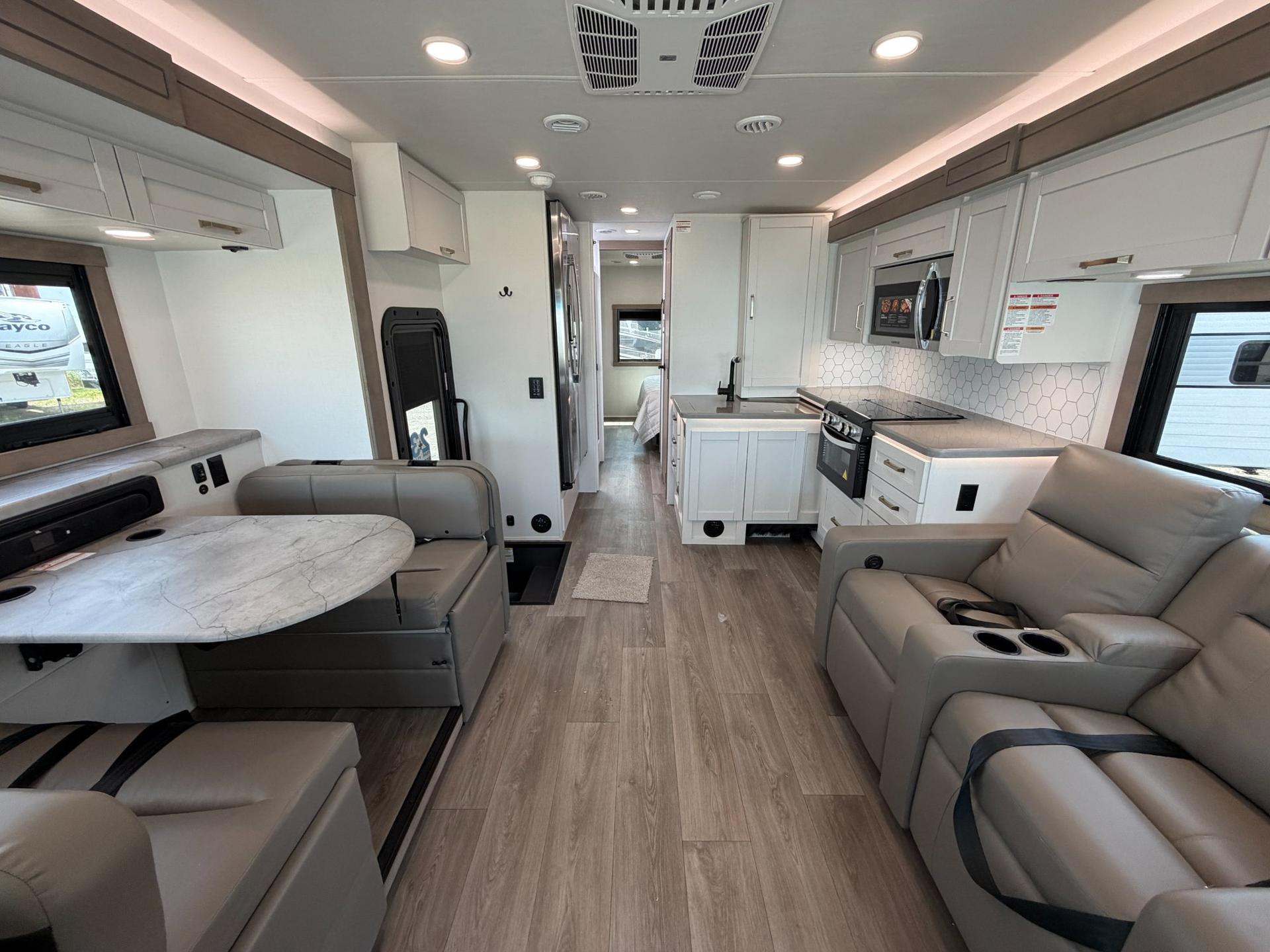 2027 Jayco 2027 Jayco Precept - thumbnail 11