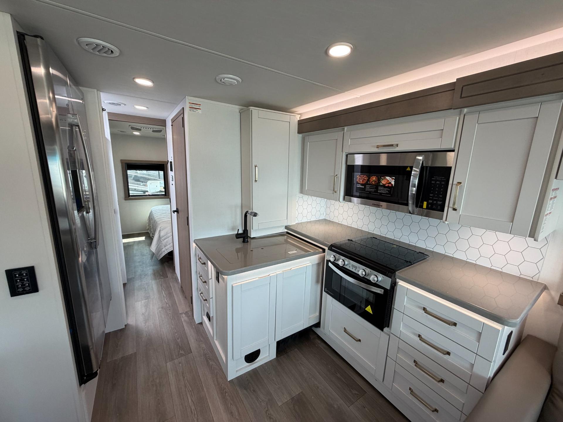 2027 Jayco 2027 Jayco Precept - thumbnail 14