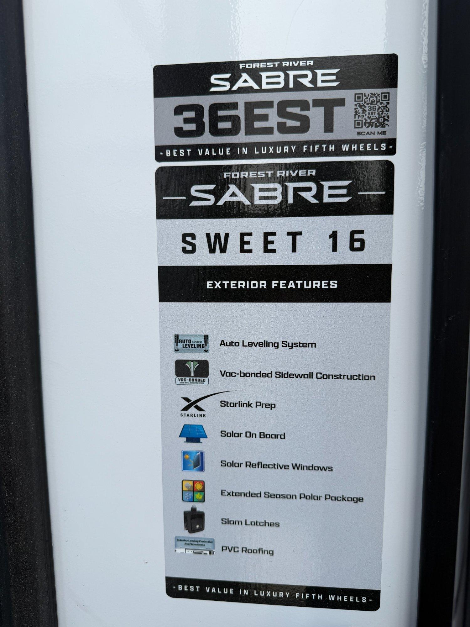 2027 Forest River 2027 Forest River Sabre - thumbnail 3