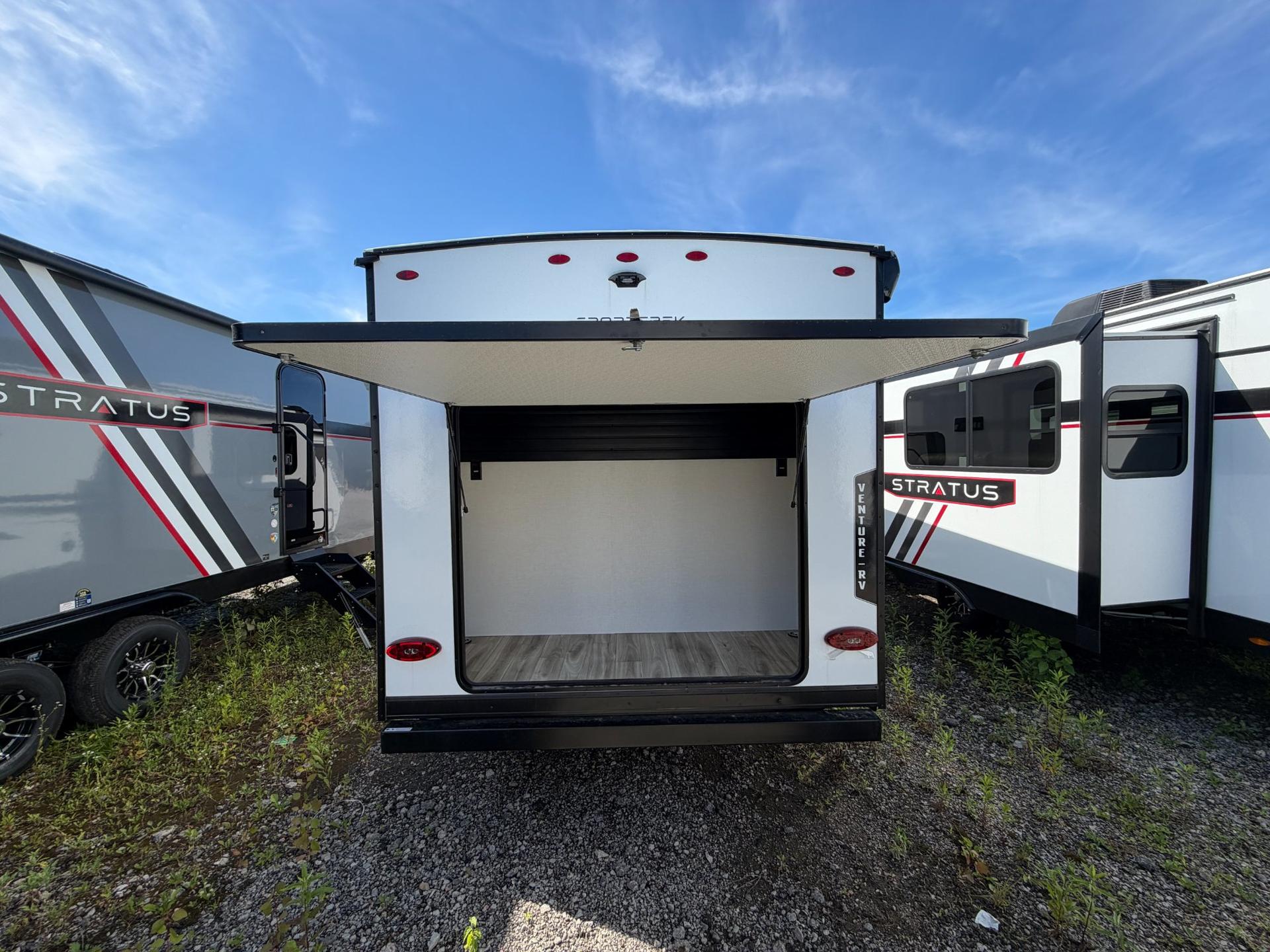 2026 Venture RV 2026 Venture RV SportTrek Stinger - thumbnail 6