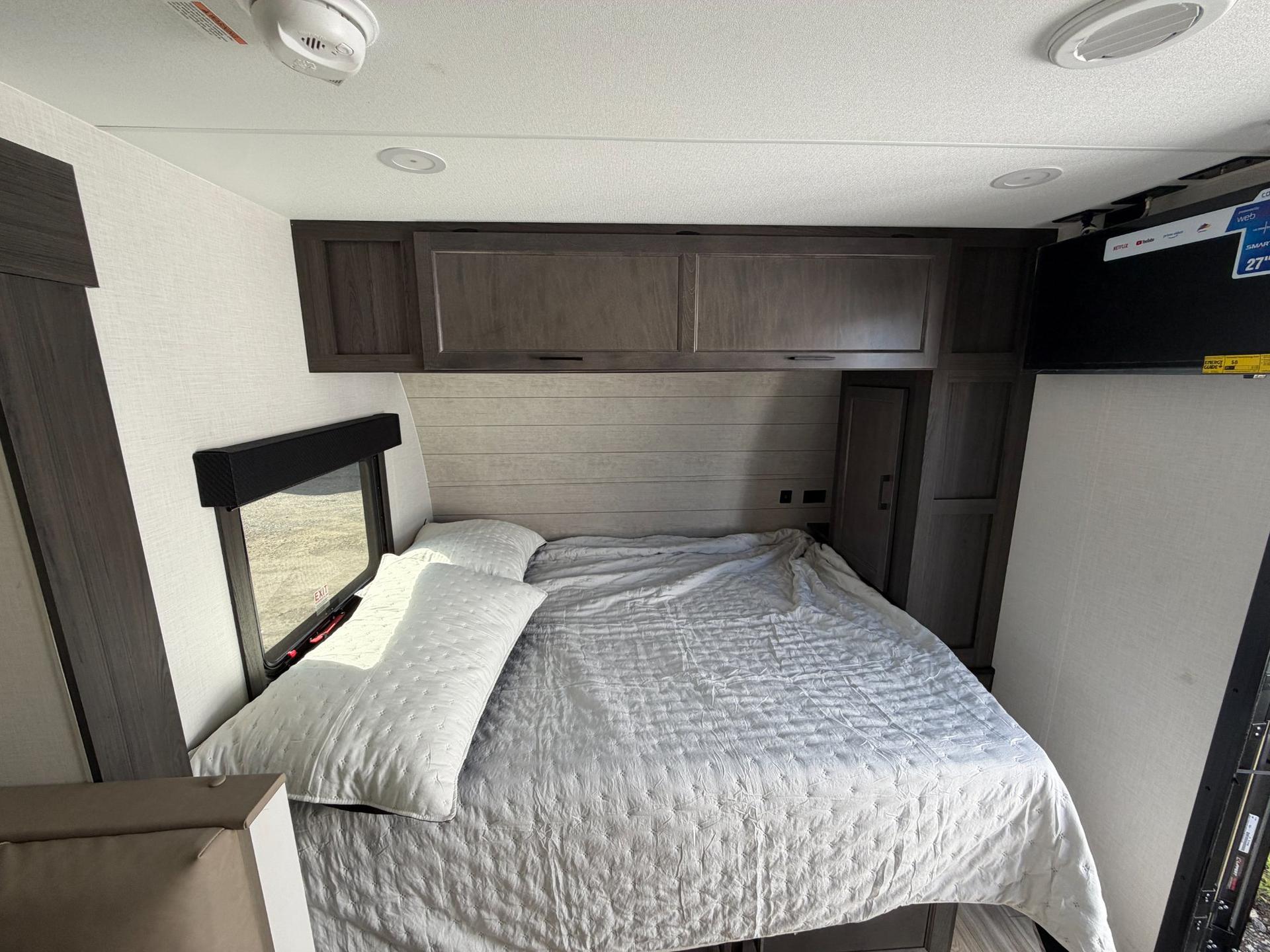 2026 Venture RV 2026 Venture RV SportTrek Stinger - thumbnail 12