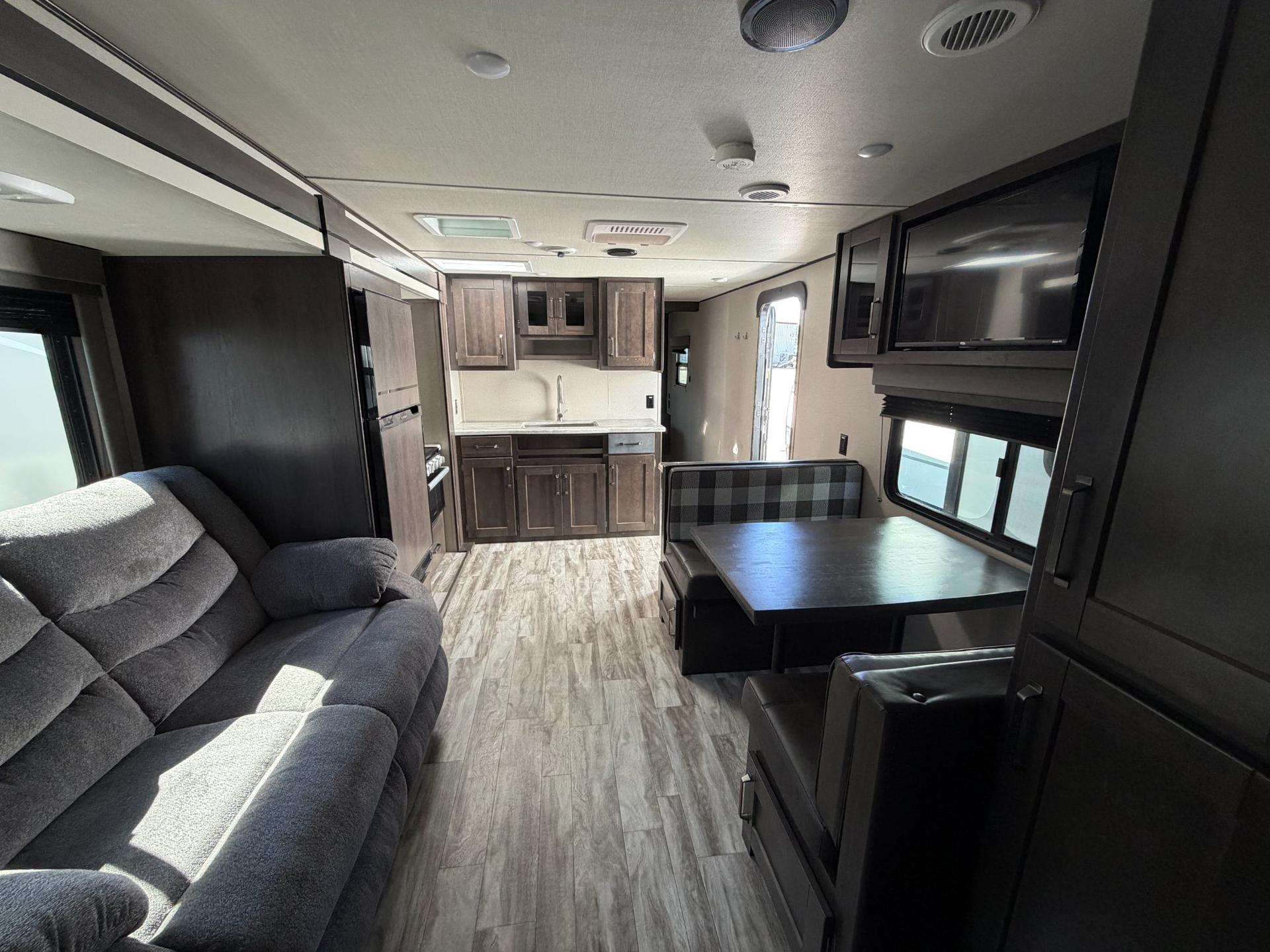 2022 Grand Design 2022 Grand Design Transcend - thumbnail 10