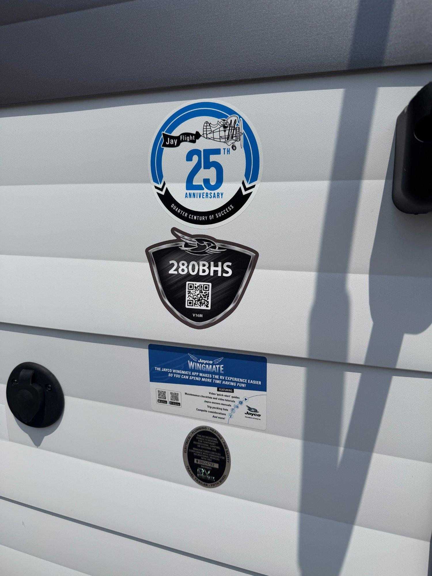 2027 Jayco 2027 Jayco Jay Flight - thumbnail 3