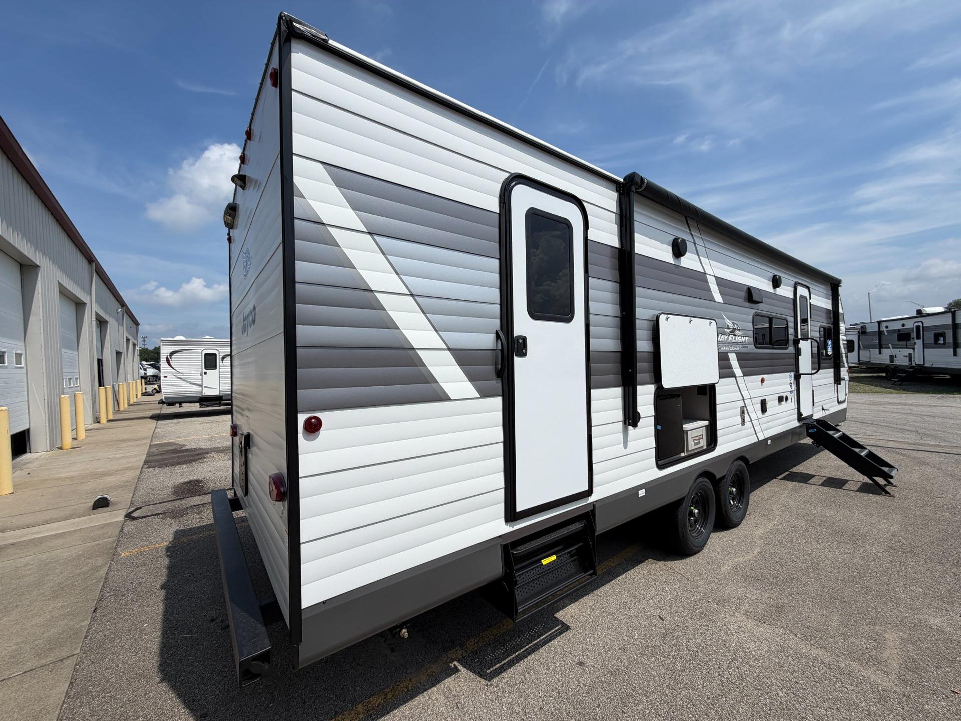 2027 Jayco 2027 Jayco Jay Flight - thumbnail 4