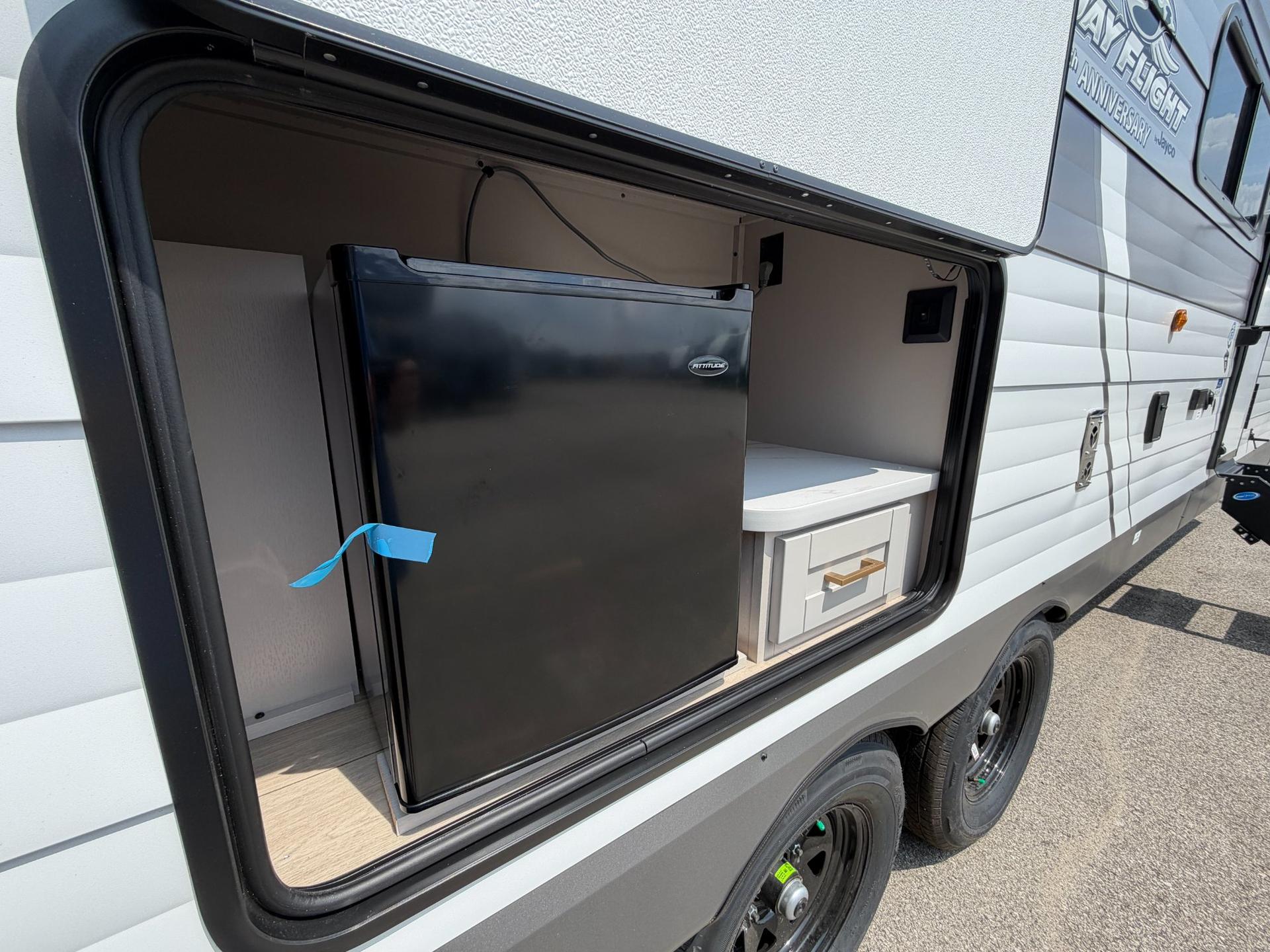 2027 Jayco 2027 Jayco Jay Flight - thumbnail 5