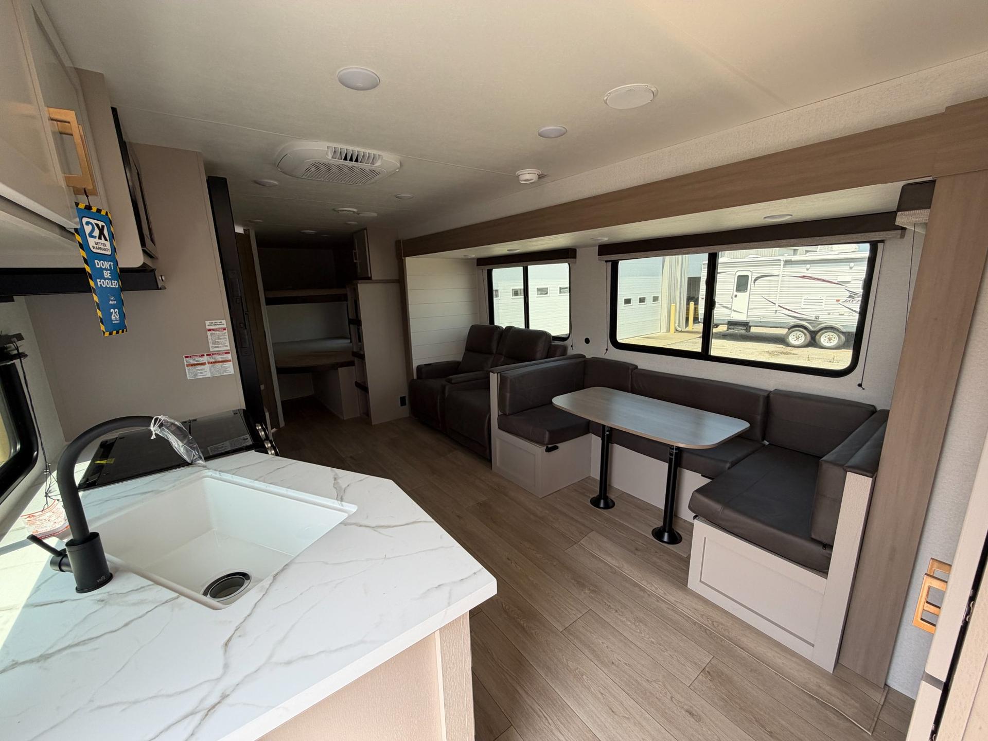 2027 Jayco 2027 Jayco Jay Flight - thumbnail 8