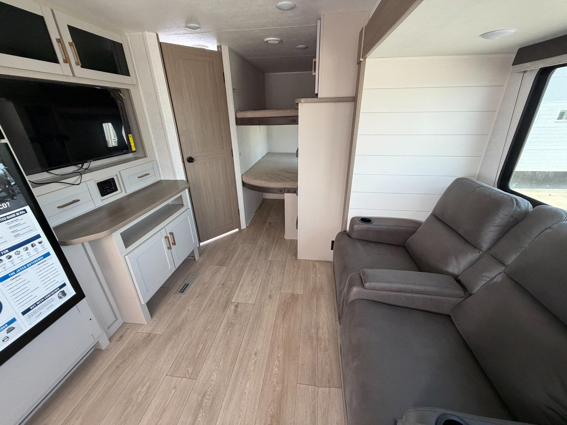 2027 Jayco 2027 Jayco Jay Flight - thumbnail 11