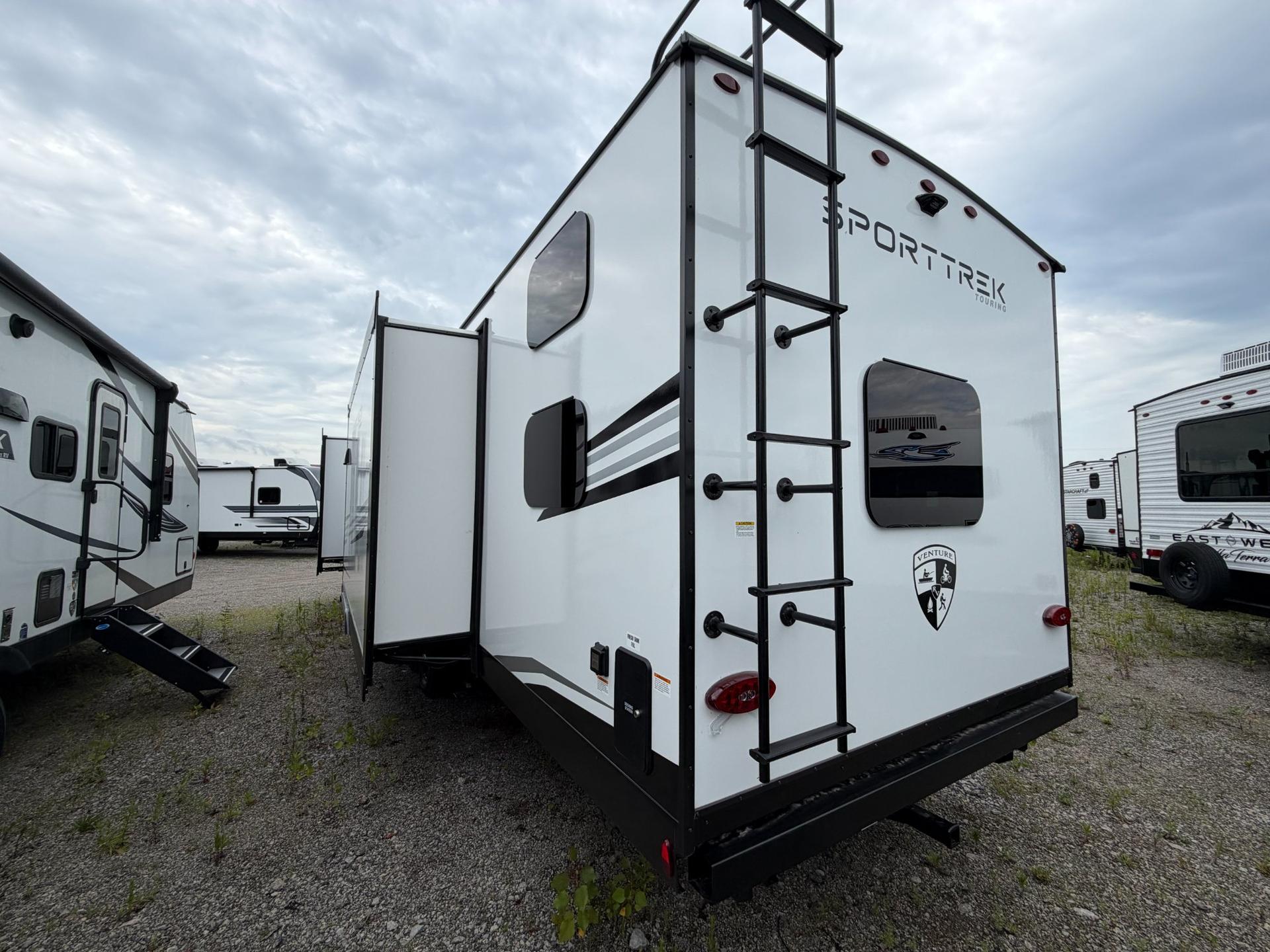 2027 Venture RV 2027 Venture RV SportTrek Touring - thumbnail 6