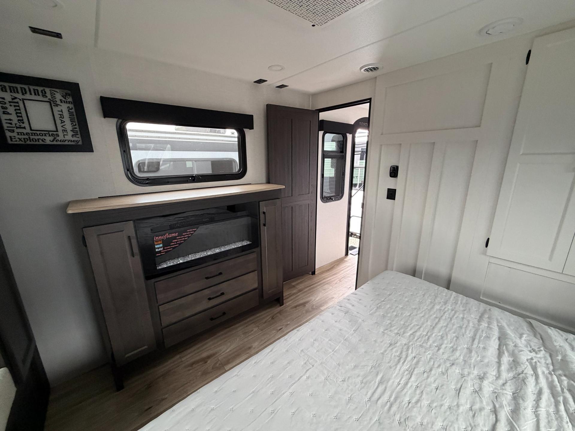 2027 Venture RV 2027 Venture RV SportTrek Touring - thumbnail 24