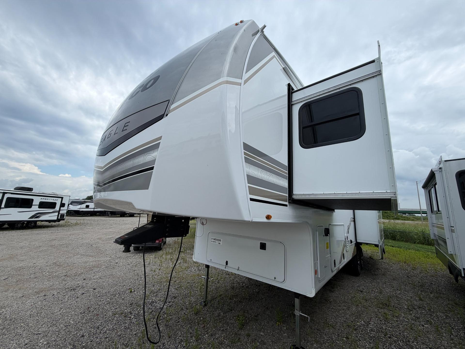 2027 Jayco 2027 Jayco Eagle - thumbnail 6