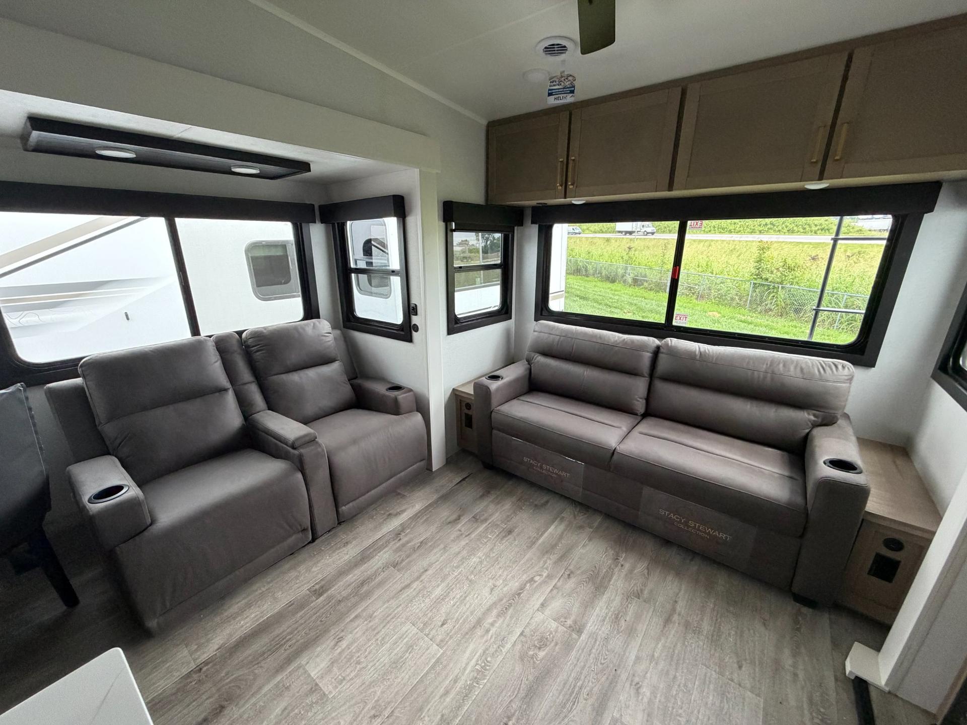 2027 Jayco 2027 Jayco Eagle - thumbnail 11