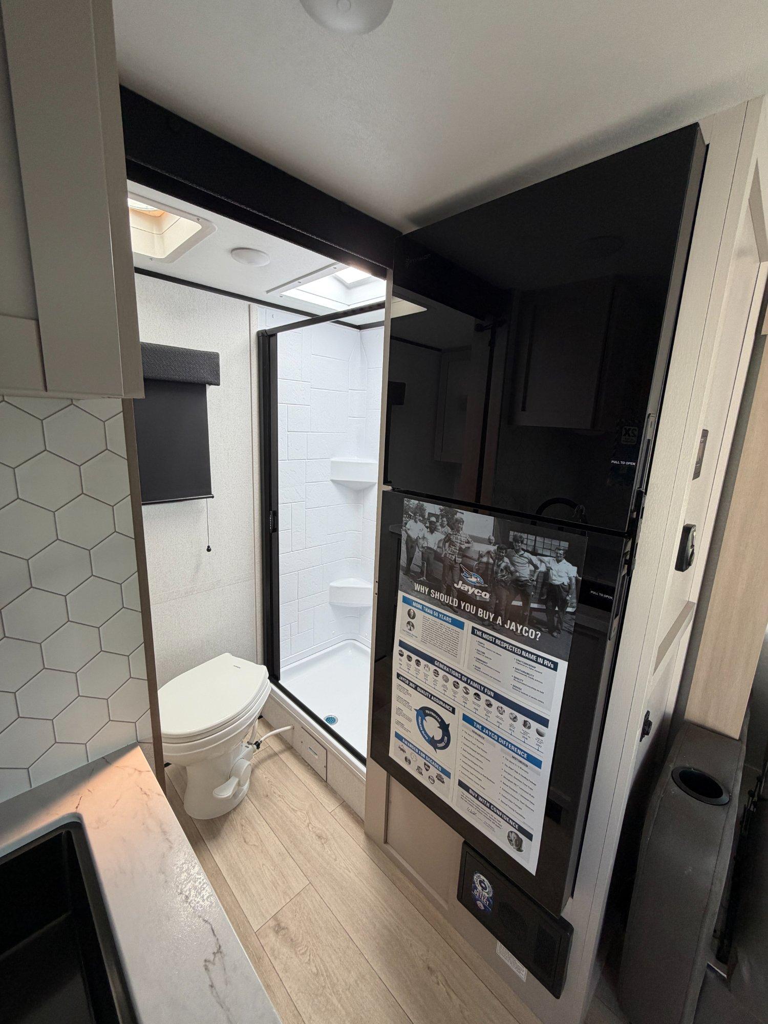 2027 Jayco 2027 Jayco Jay Feather Air - thumbnail 14