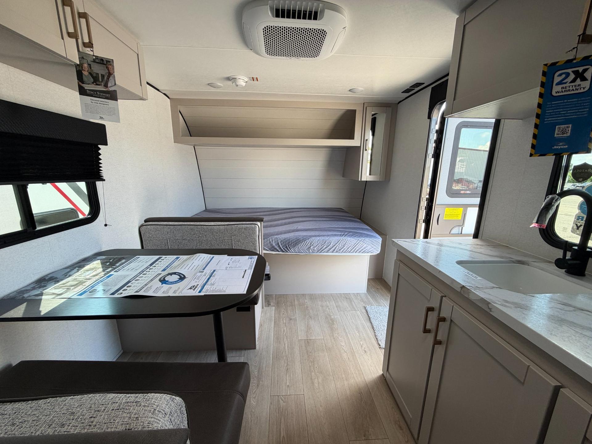 2027 Jayco 2027 Jayco Jay Feather Air SL - thumbnail 9