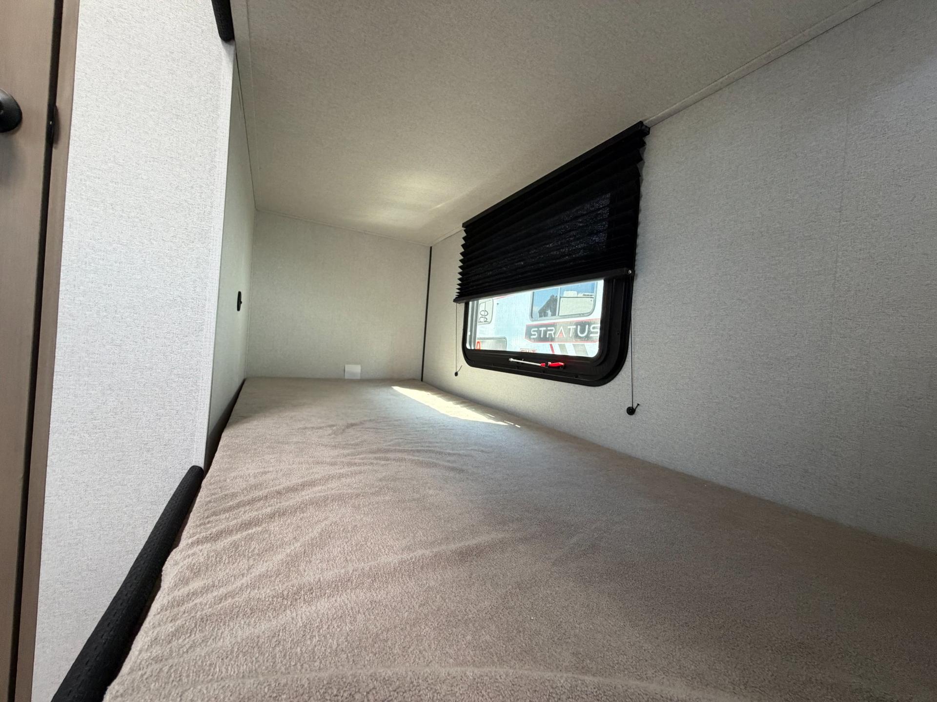 2027 Jayco 2027 Jayco Jay Feather Air SL - thumbnail 16
