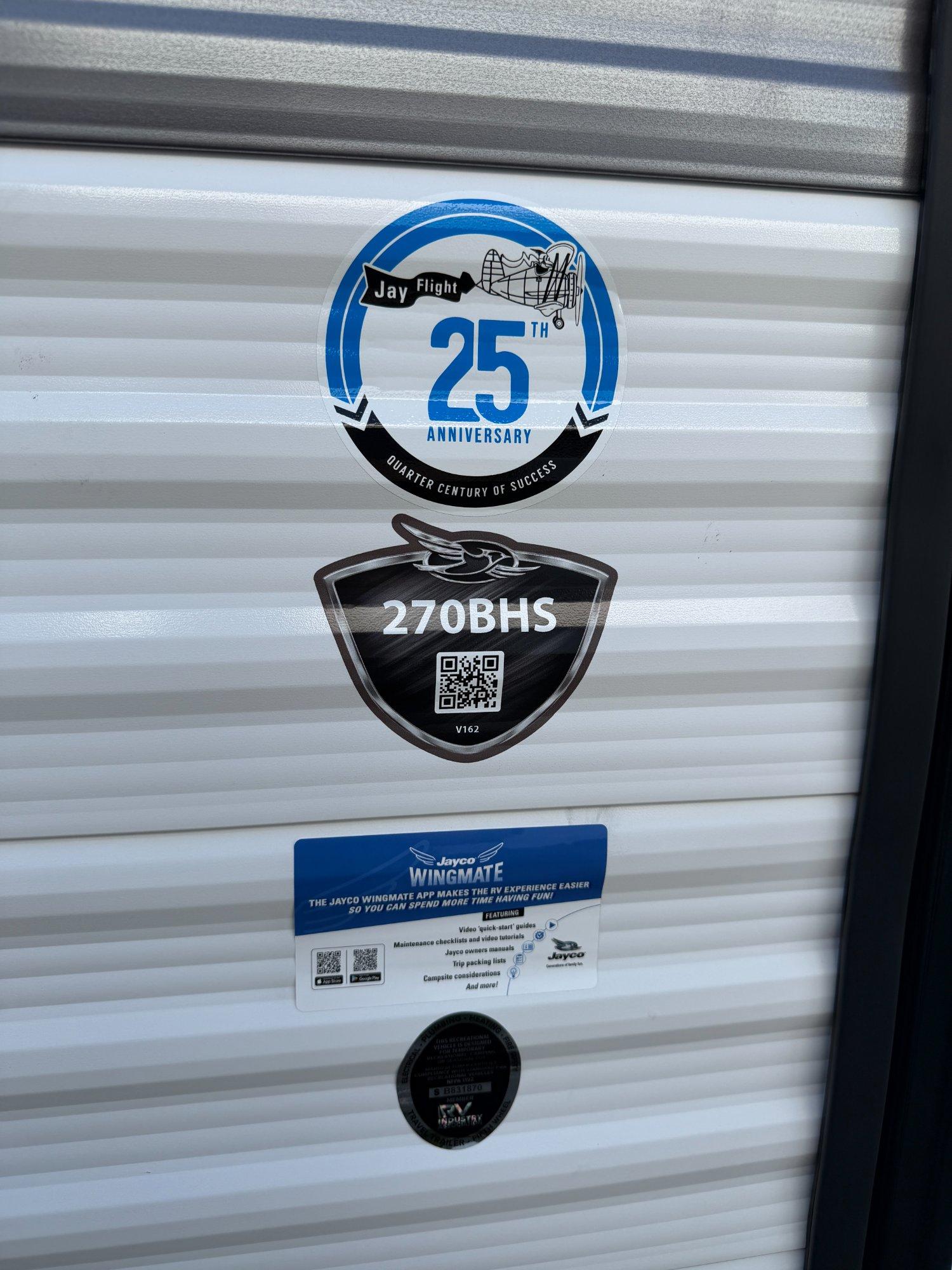 2027 Jayco 2027 Jayco Jay Flight - thumbnail 3