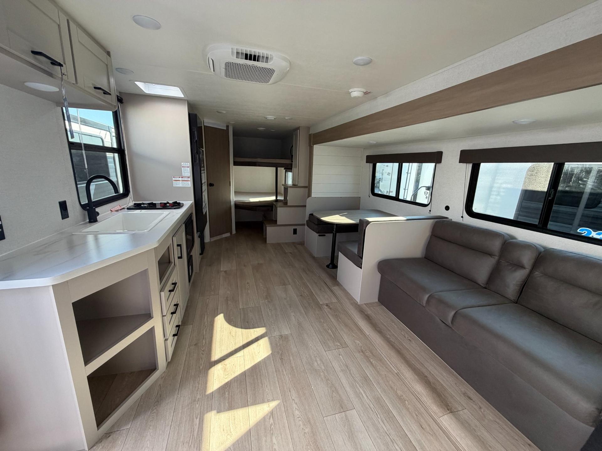 2027 Jayco 2027 Jayco Jay Flight - thumbnail 8