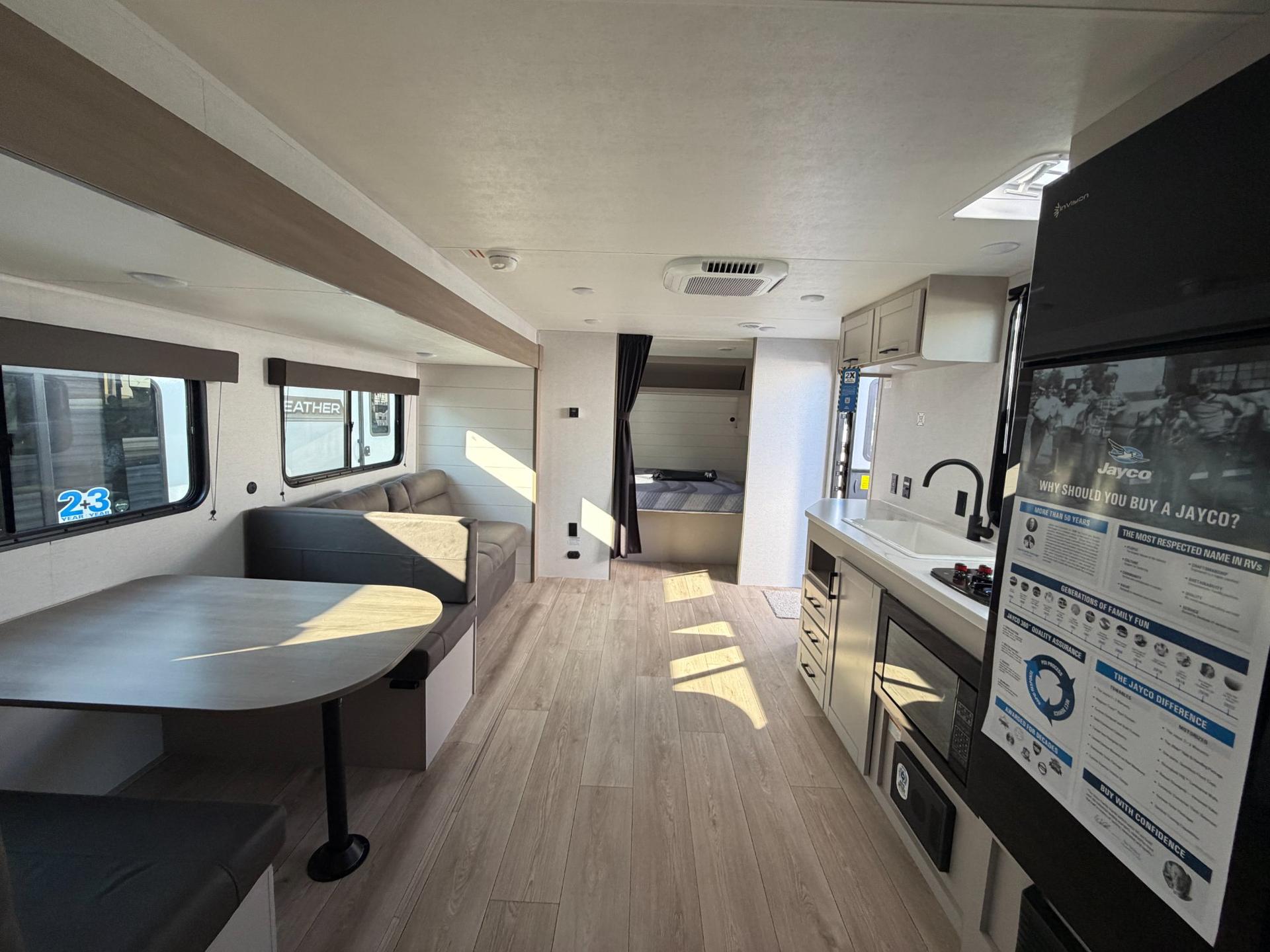 2027 Jayco 2027 Jayco Jay Flight - thumbnail 10