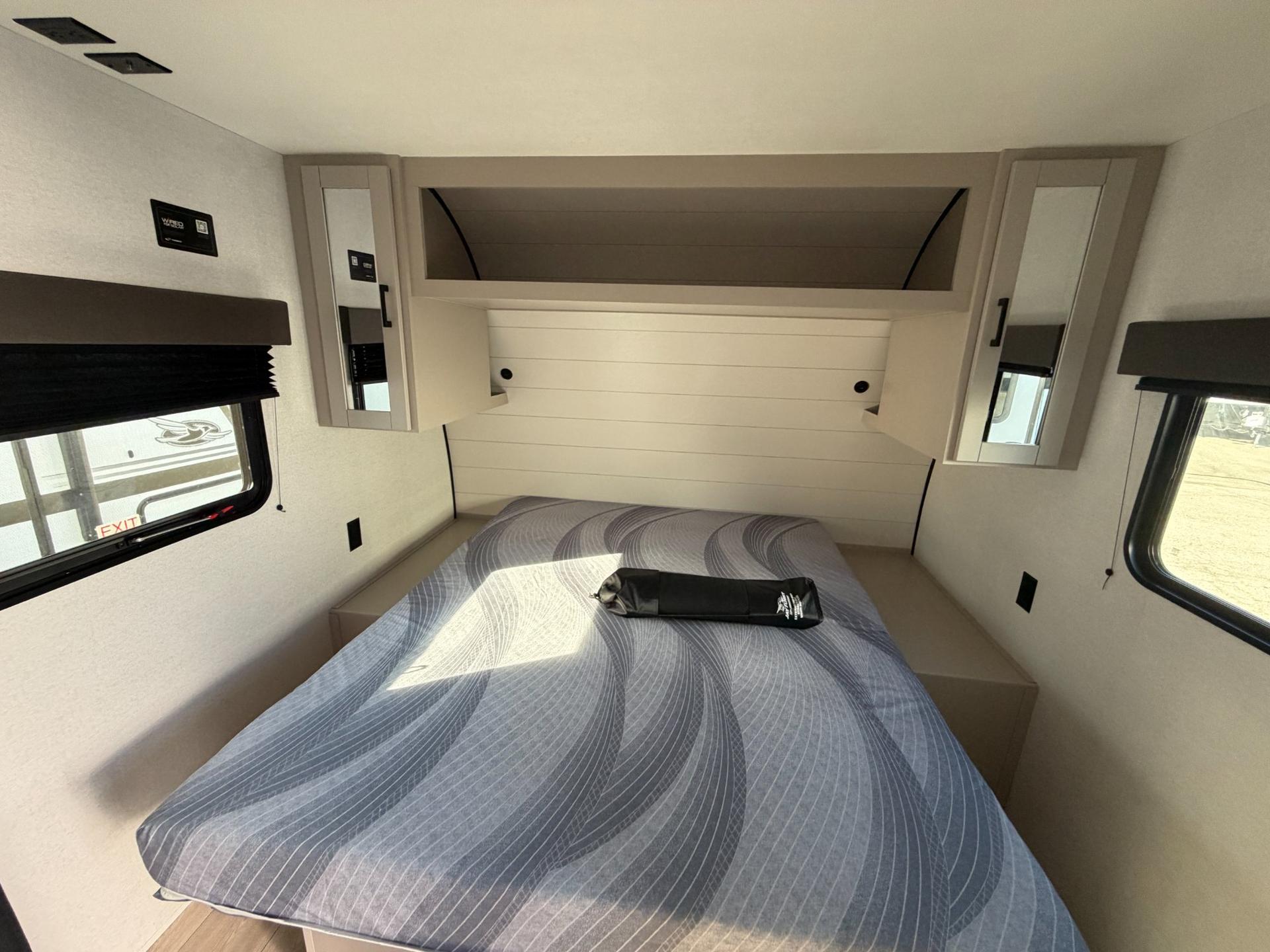 2027 Jayco 2027 Jayco Jay Flight - thumbnail 14
