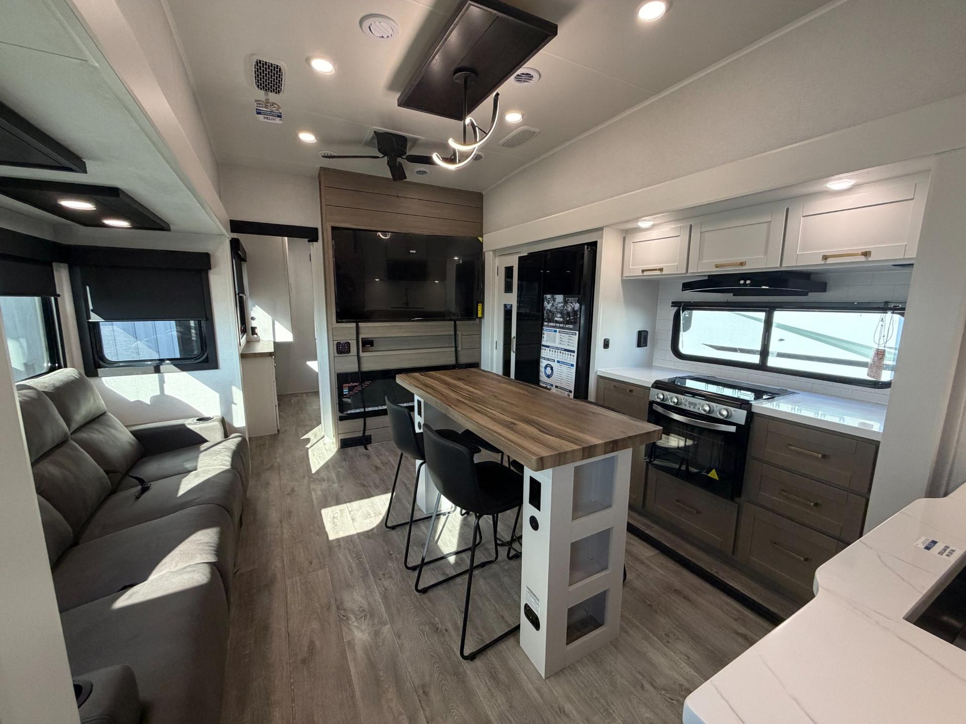 2027 Jayco 2027 Jayco Eagle - thumbnail 6