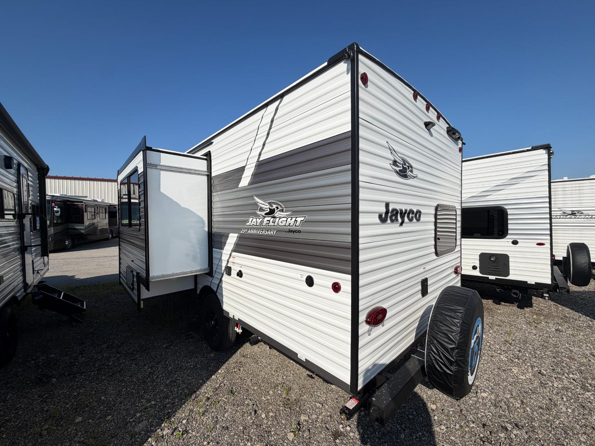 2027 Jayco 2027 Jayco Jay Flight - thumbnail 5