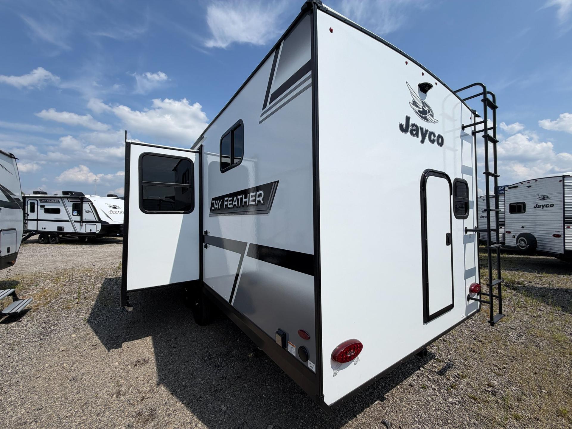 2027 Jayco 2027 Jayco Jay Feather - thumbnail 8