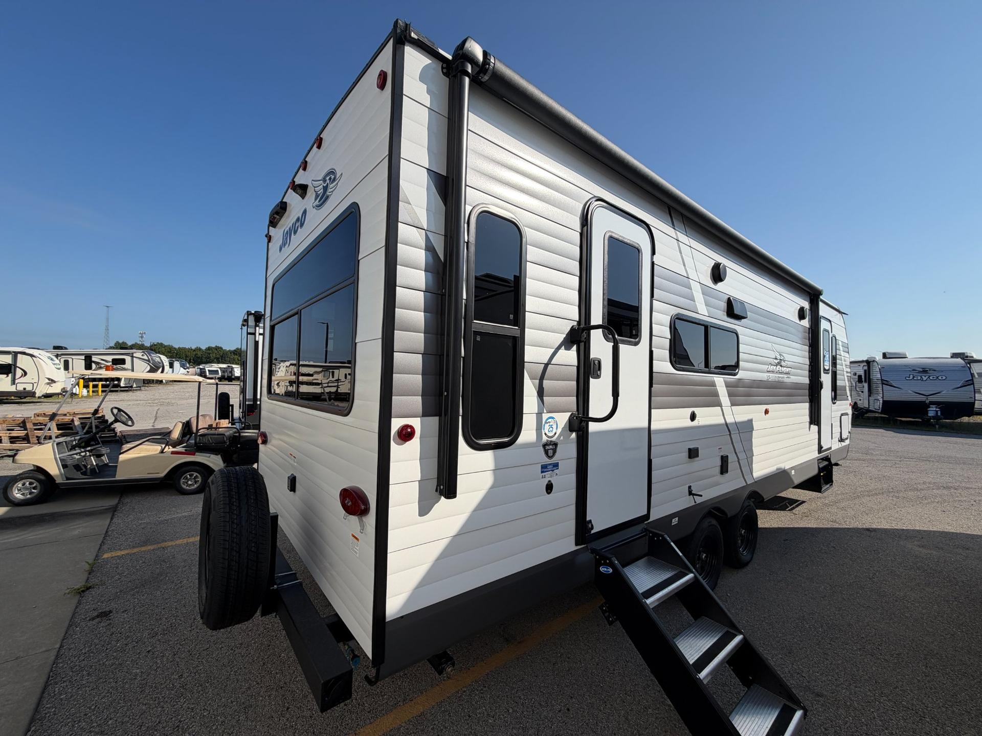 2027 Jayco 2027 Jayco Jay Flight - thumbnail 4