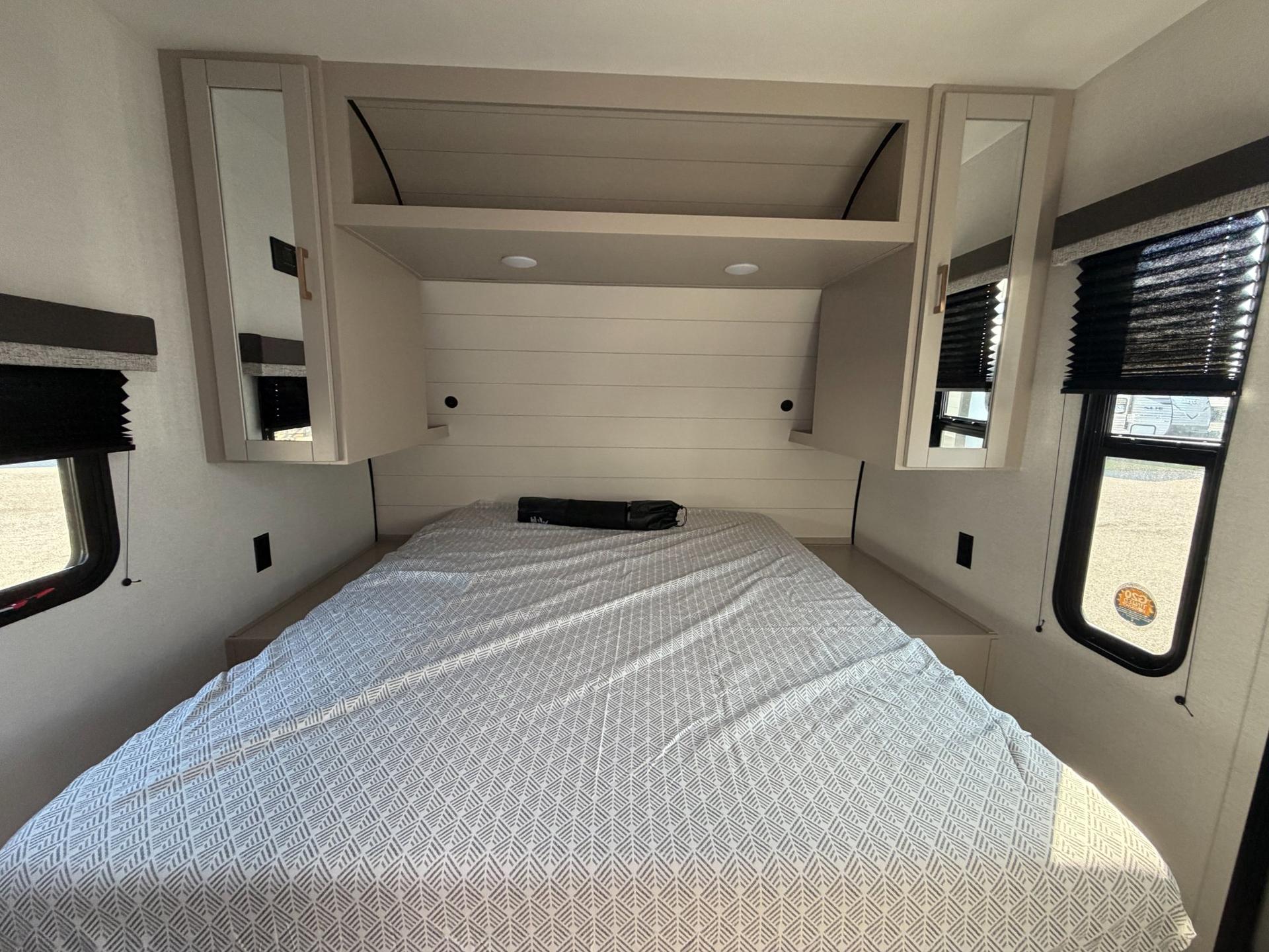 2027 Jayco 2027 Jayco Jay Flight - thumbnail 17
