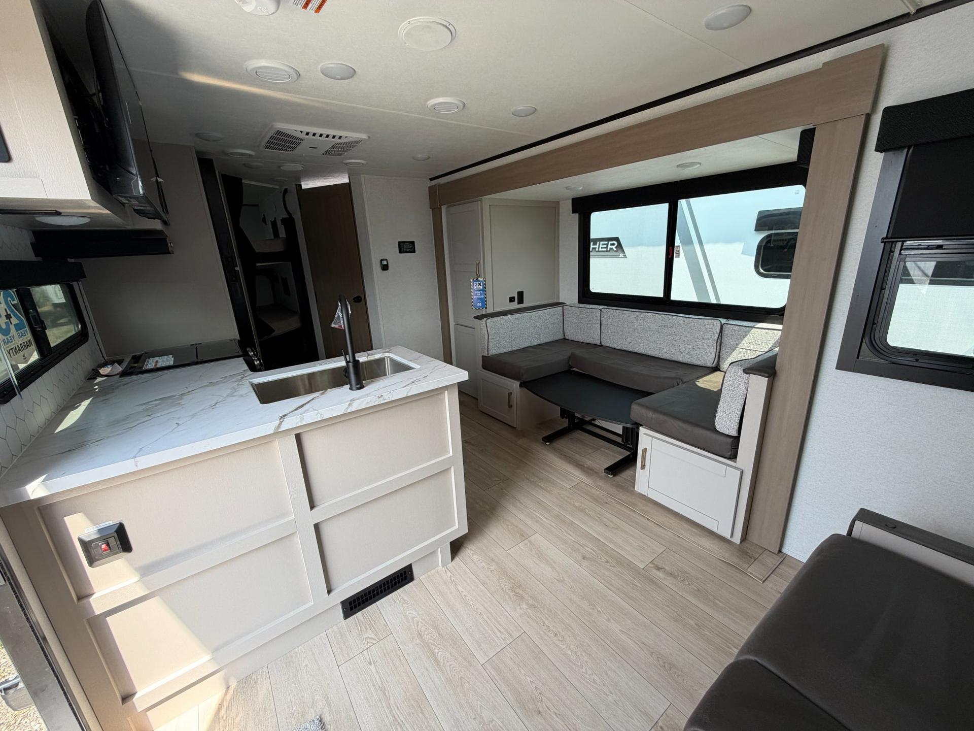 2027 Jayco 2027 Jayco Jay Feather - thumbnail 11