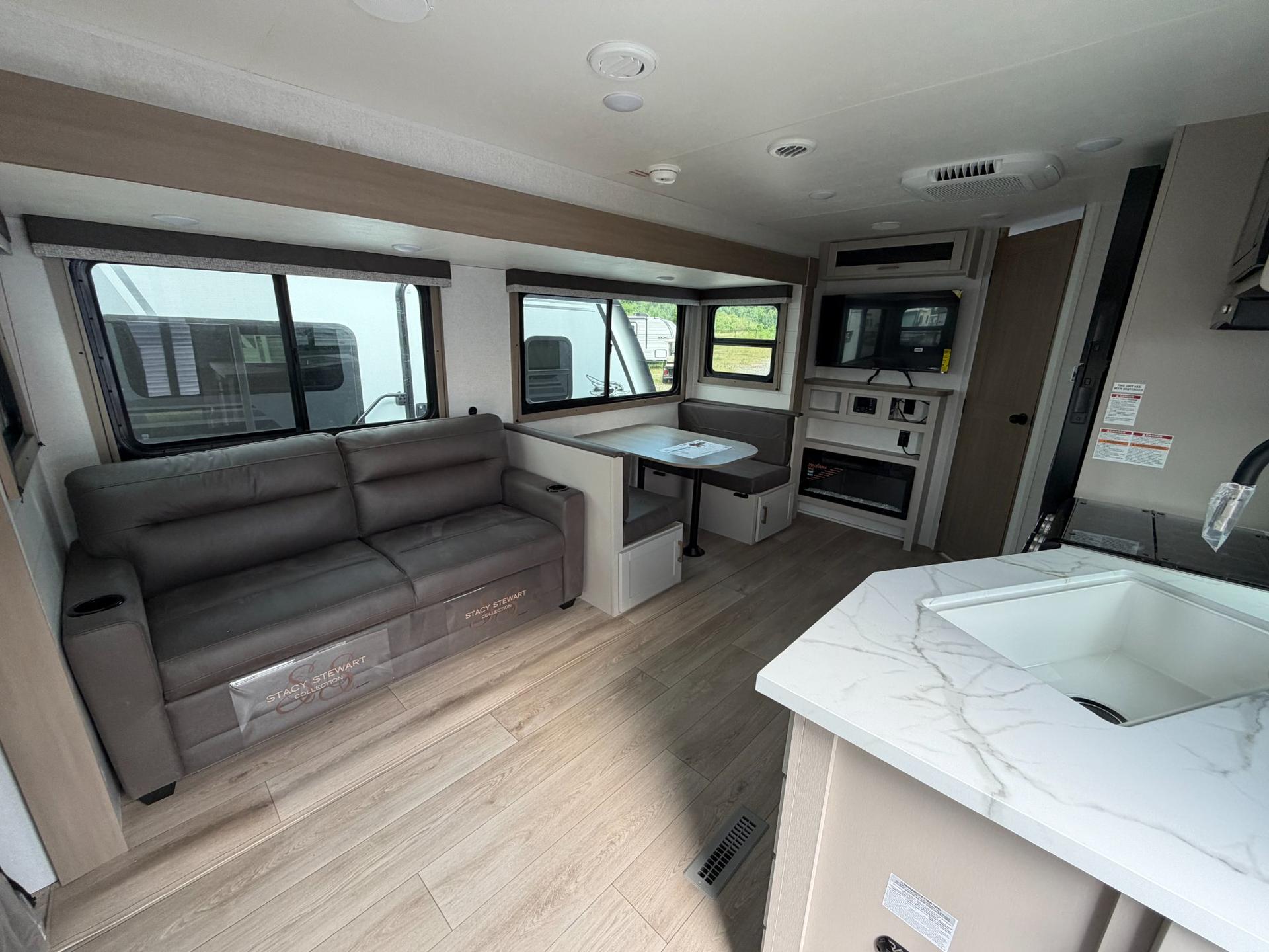 2027 Jayco 2027 Jayco Jay Flight - thumbnail 7