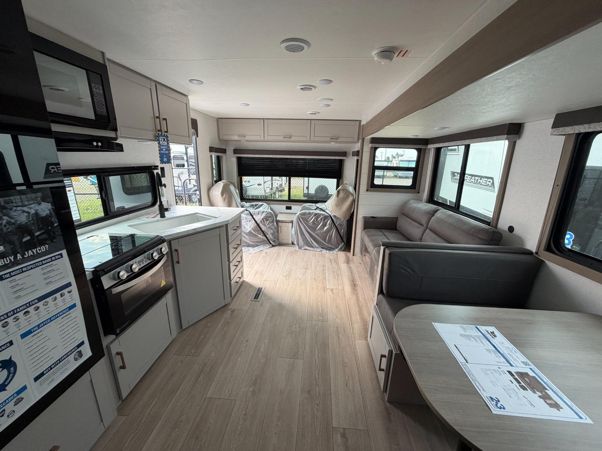2027 Jayco 2027 Jayco Jay Flight - thumbnail 8