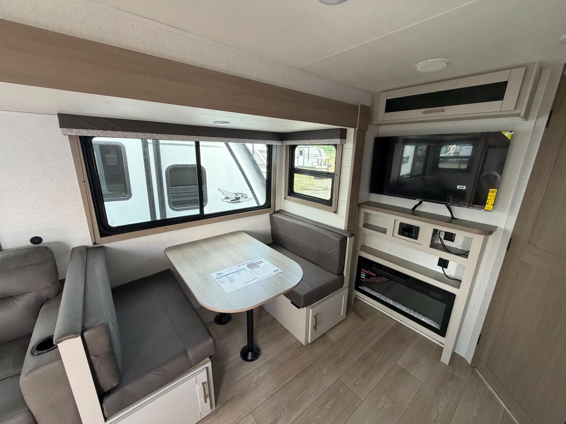 2027 Jayco 2027 Jayco Jay Flight - thumbnail 12