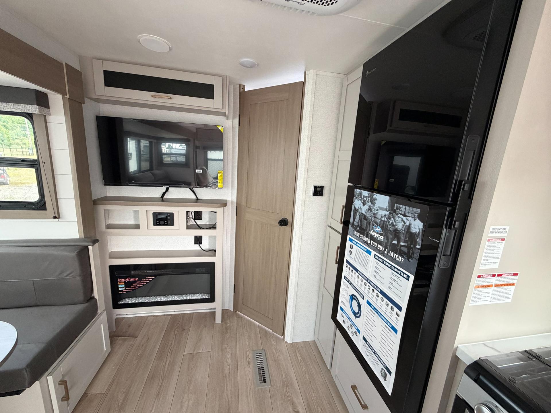 2027 Jayco 2027 Jayco Jay Flight - thumbnail 13