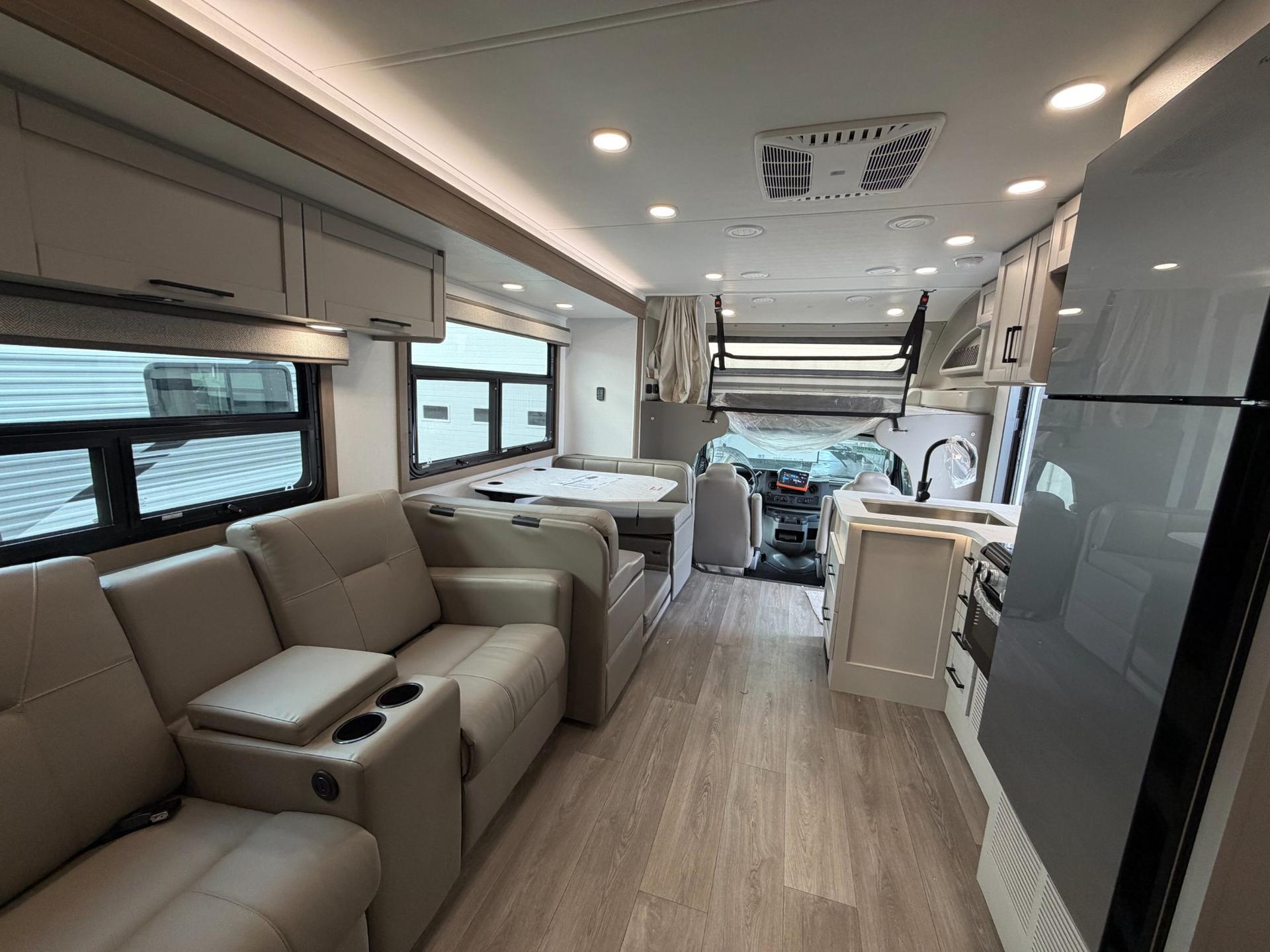 2027 Jayco 2027 Jayco Greyhawk - thumbnail 9