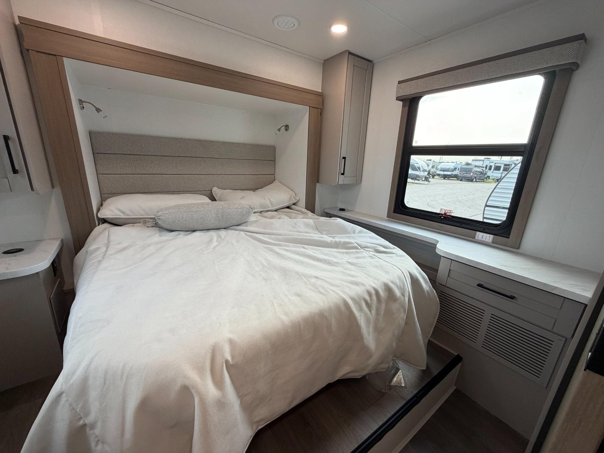 2027 Jayco 2027 Jayco Greyhawk - thumbnail 22