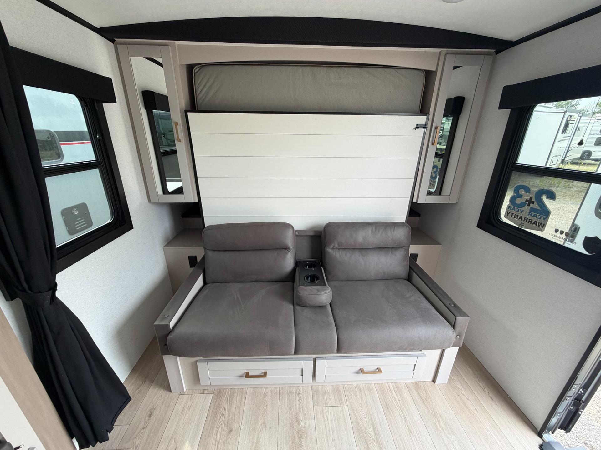 2027 Jayco 2027 Jayco Jay Feather - thumbnail 11