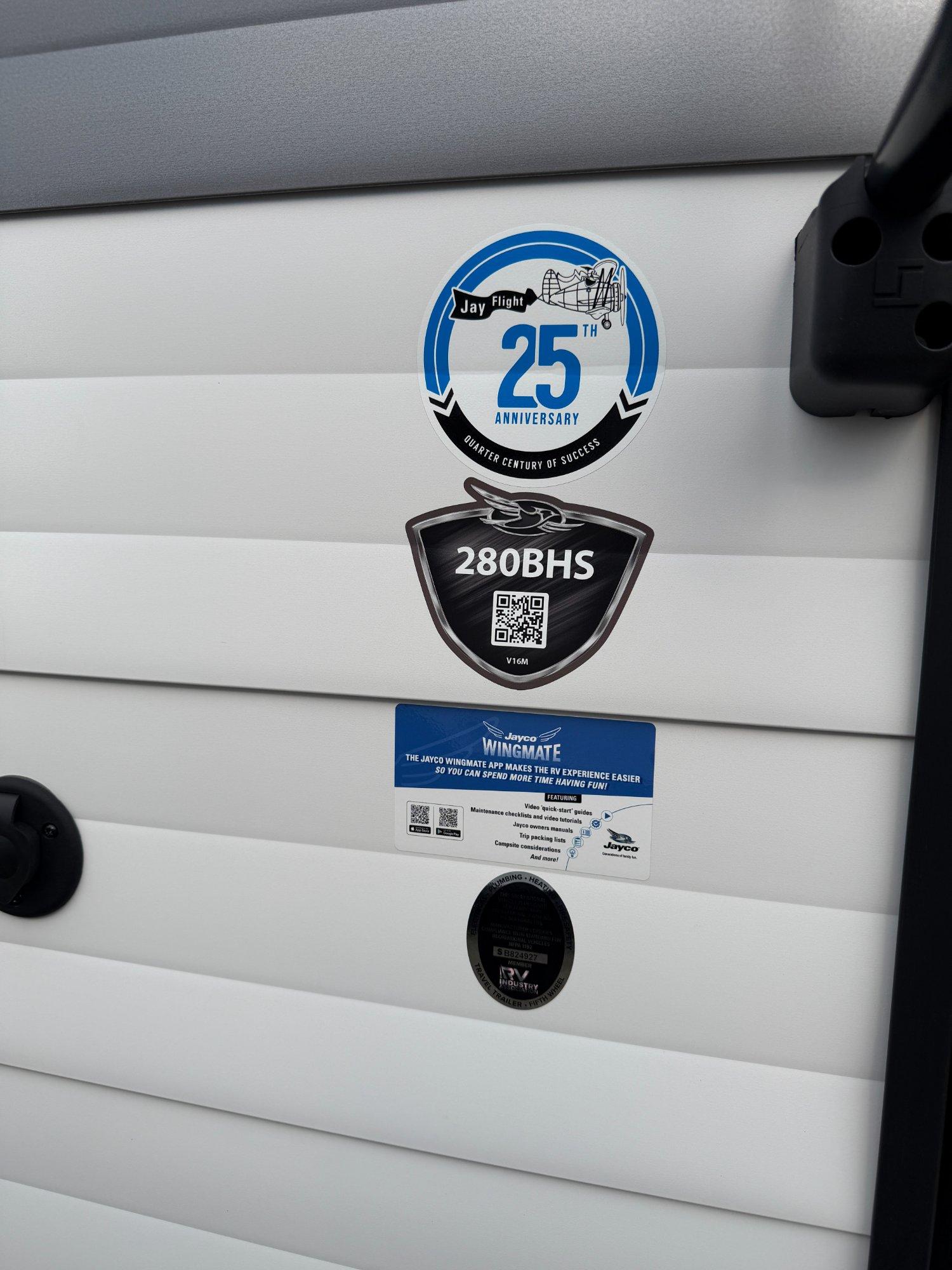 2027 Jayco 2027 Jayco Jay Flight - thumbnail 3