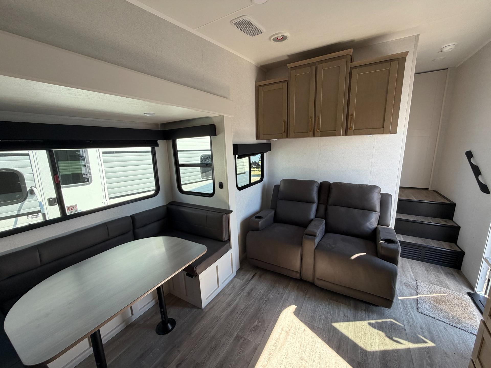 2027 Jayco 2027 Jayco EAGLE - thumbnail 16