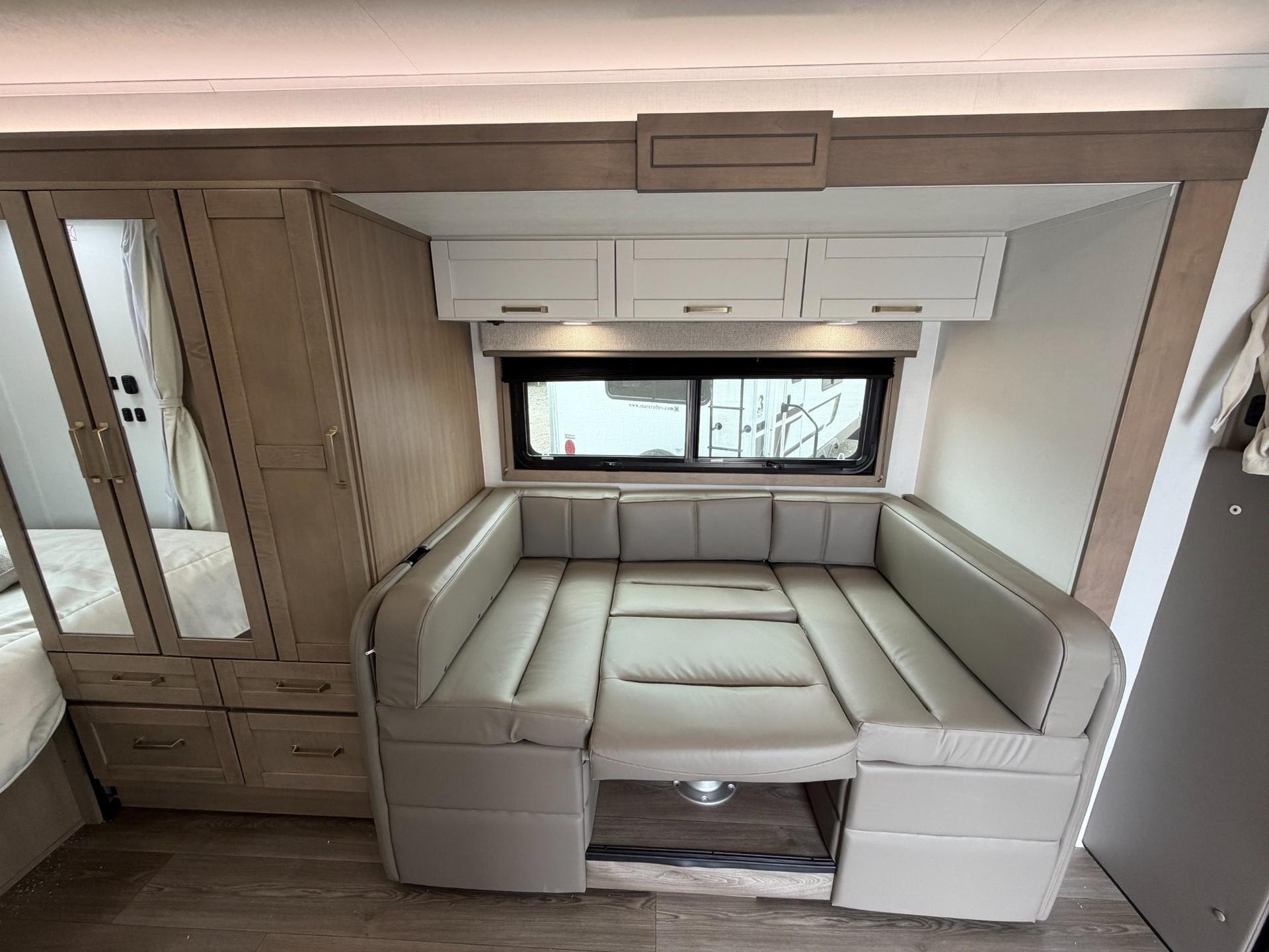 2027 Jayco 2027 Jayco Redhawk - thumbnail 10