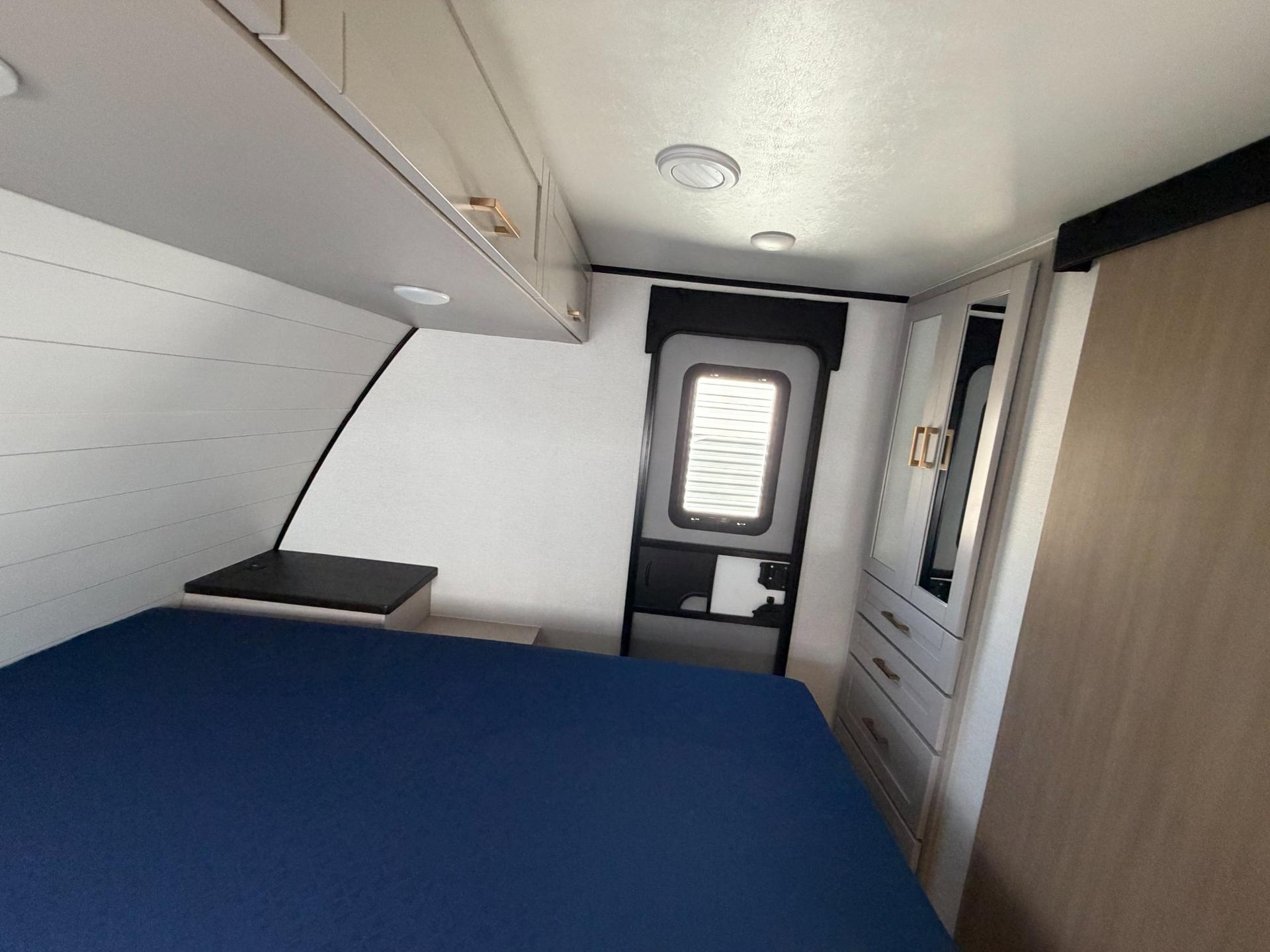 2027 Jayco 2027 Jayco Jay Feather - thumbnail 18