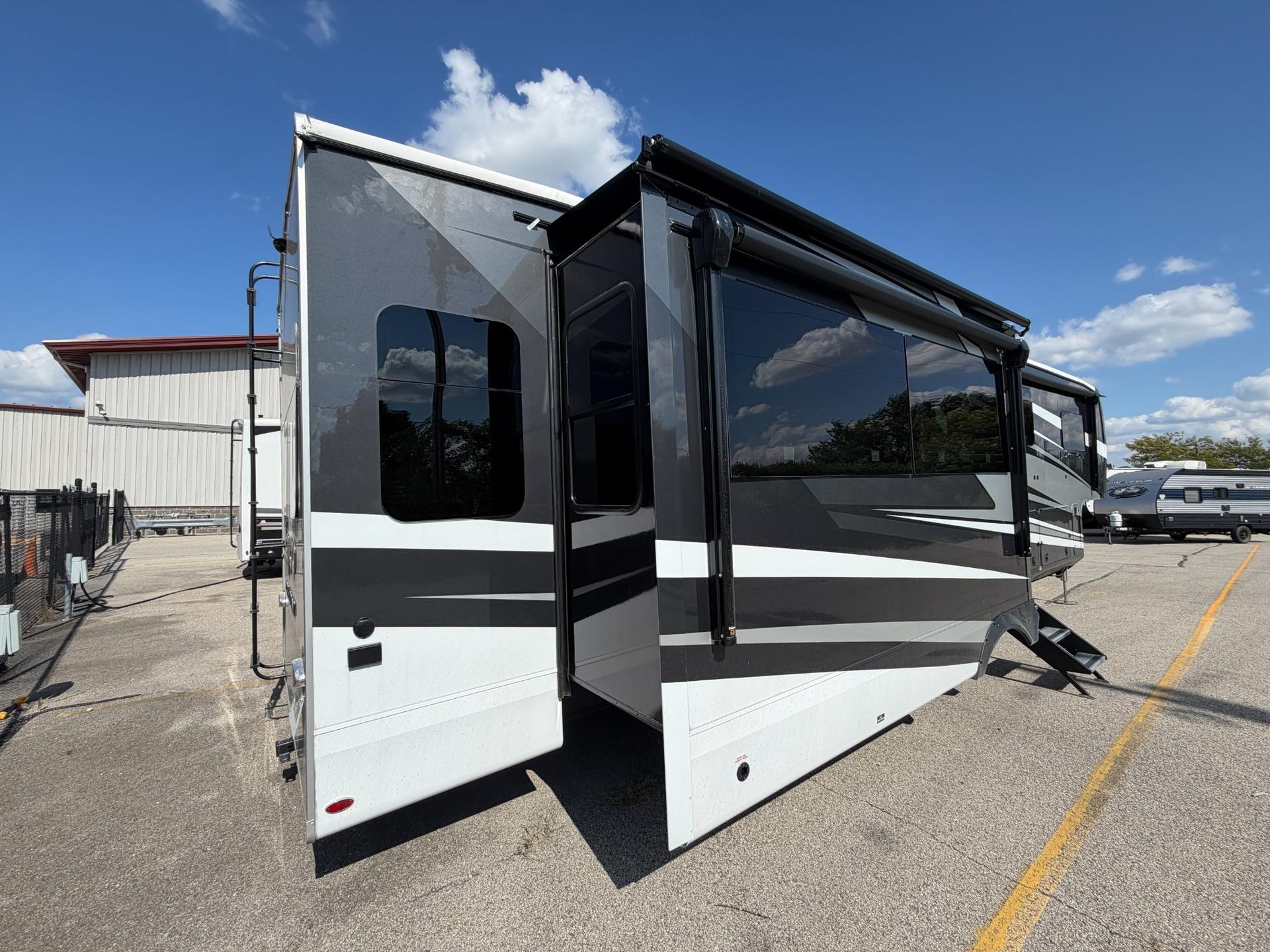 2026 Jayco 2026 Jayco North Point - thumbnail 6
