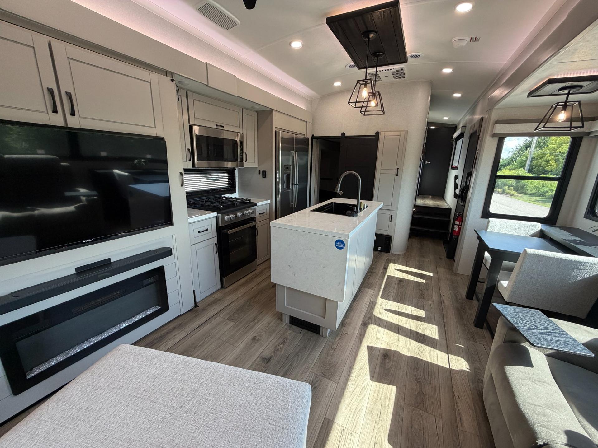 2026 Jayco 2026 Jayco North Point - thumbnail 11