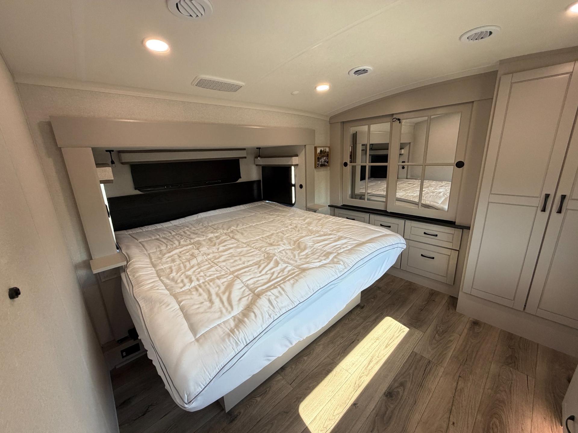 2026 Jayco 2026 Jayco North Point - thumbnail 24