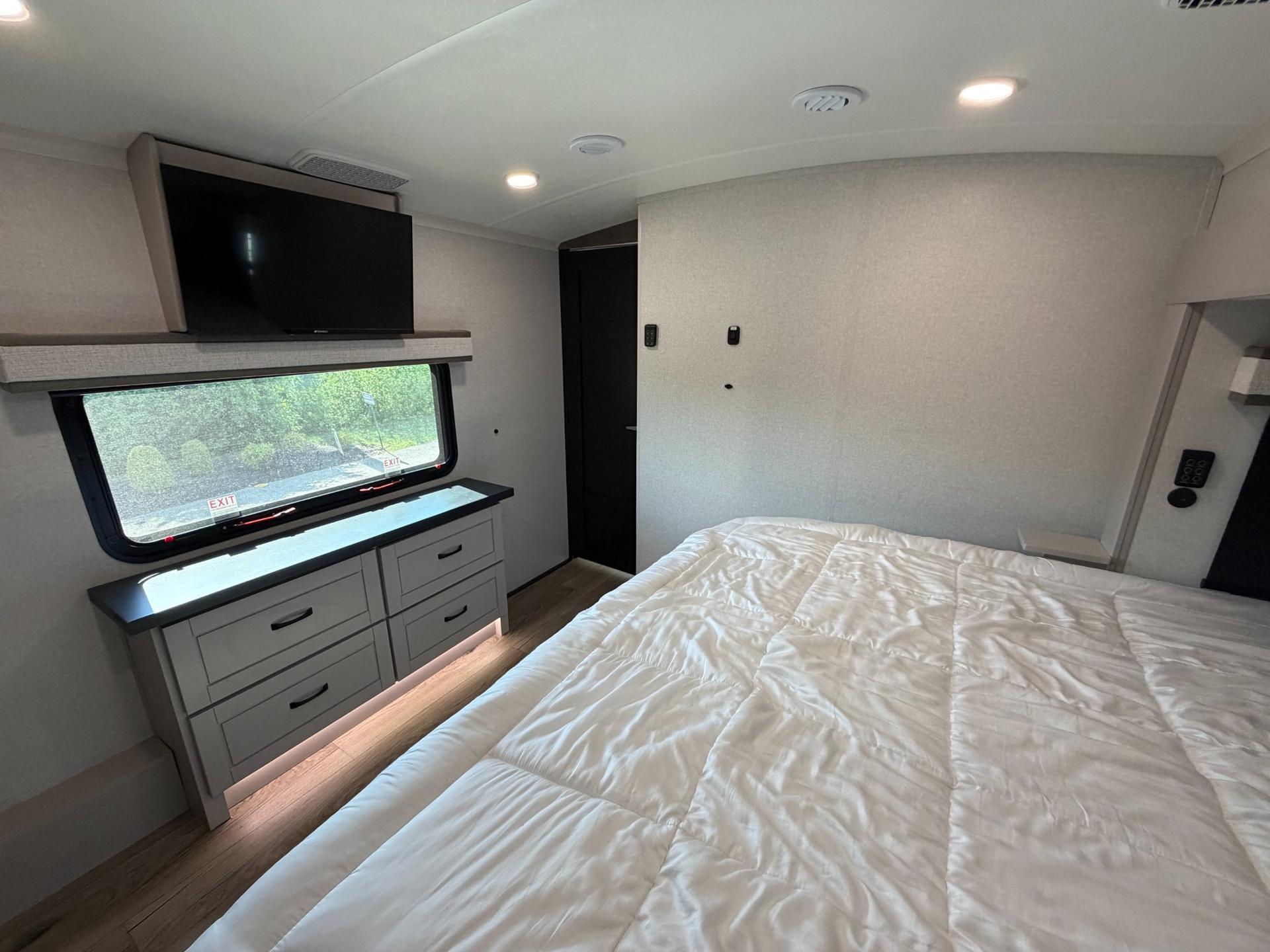 2026 Jayco 2026 Jayco North Point - thumbnail 26