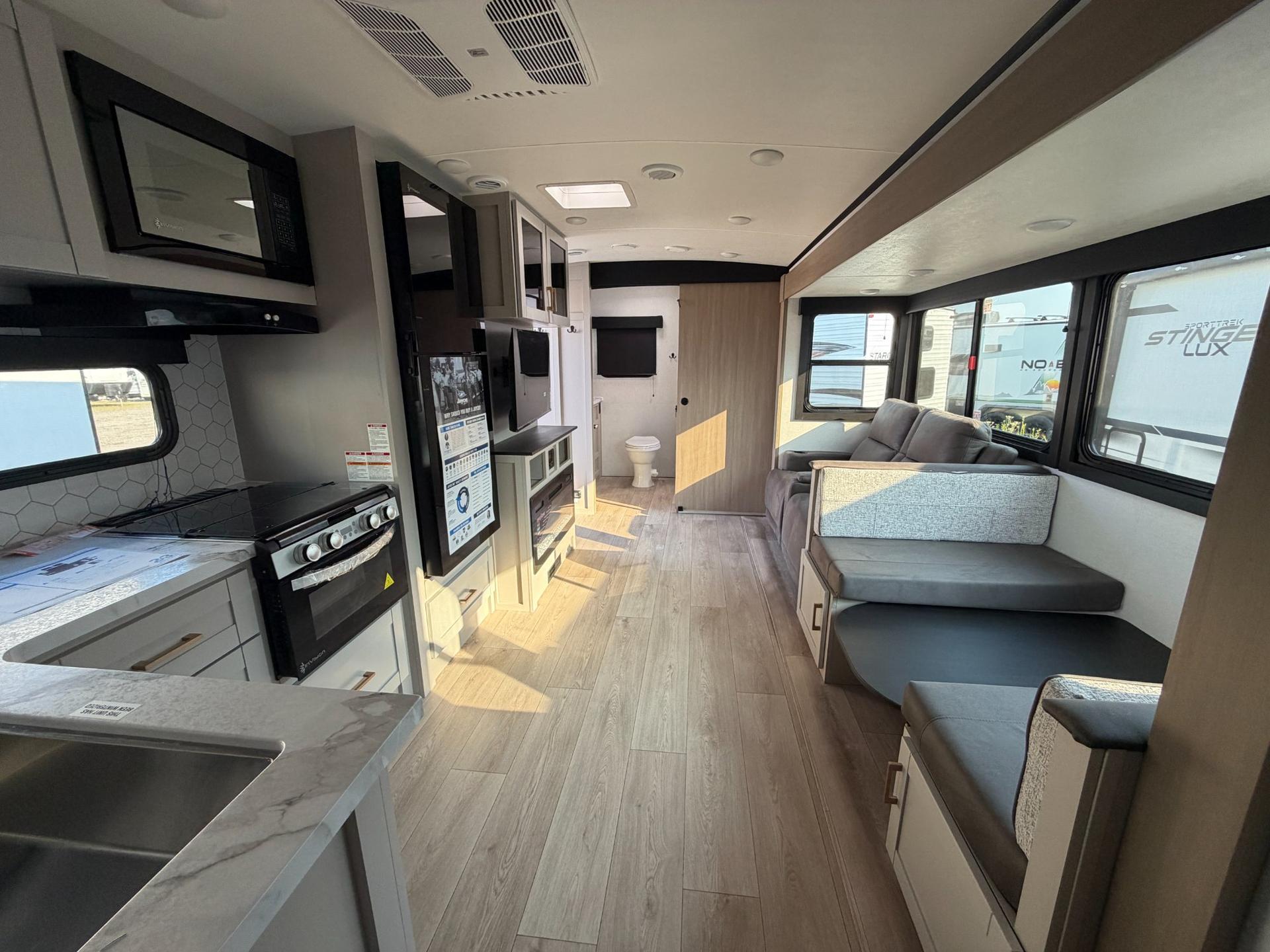 2027 Jayco 2027 Jayco Jay Feather - thumbnail 8