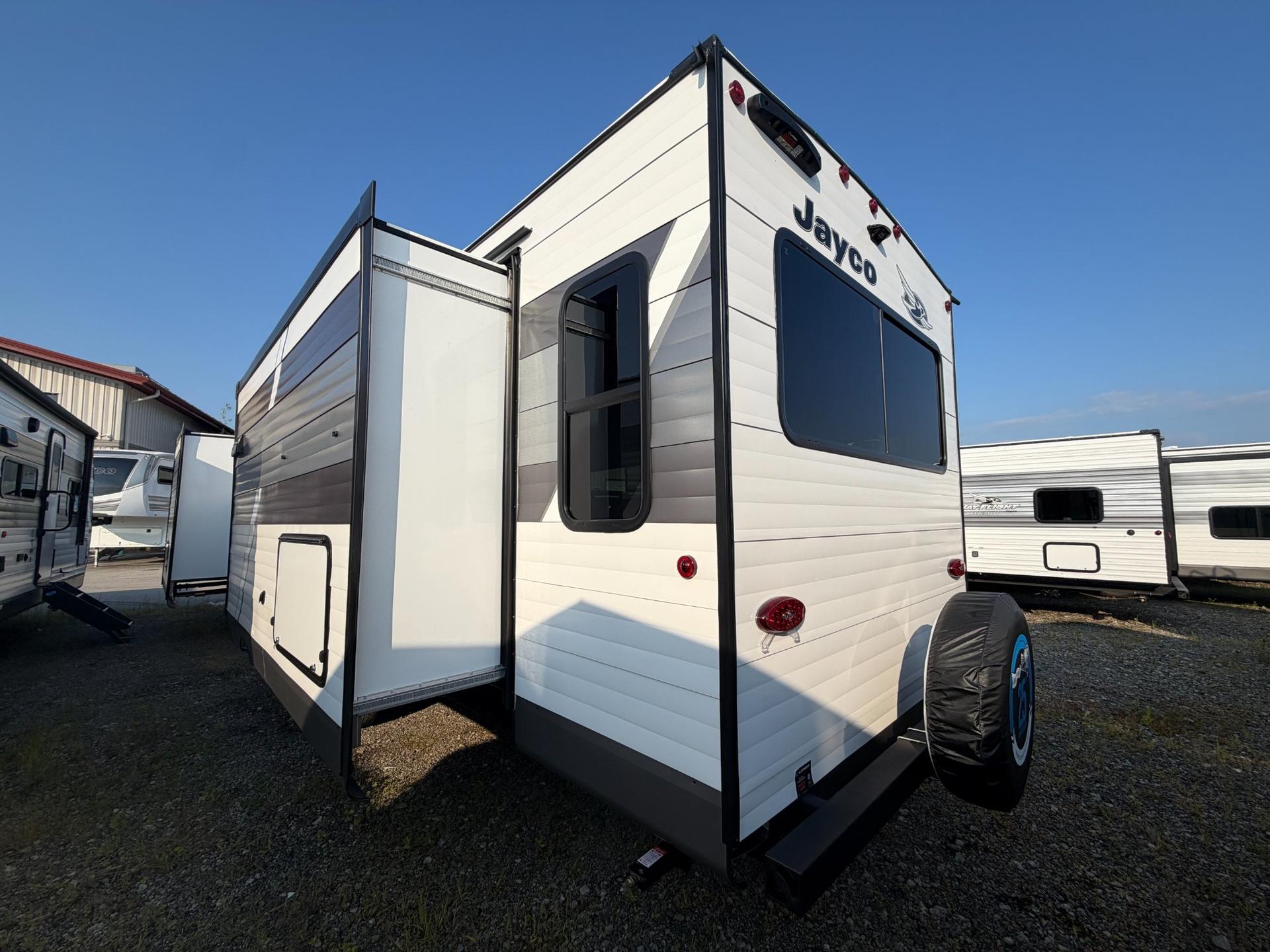 2027 Jayco 2027 Jayco Jay Flight - thumbnail 5