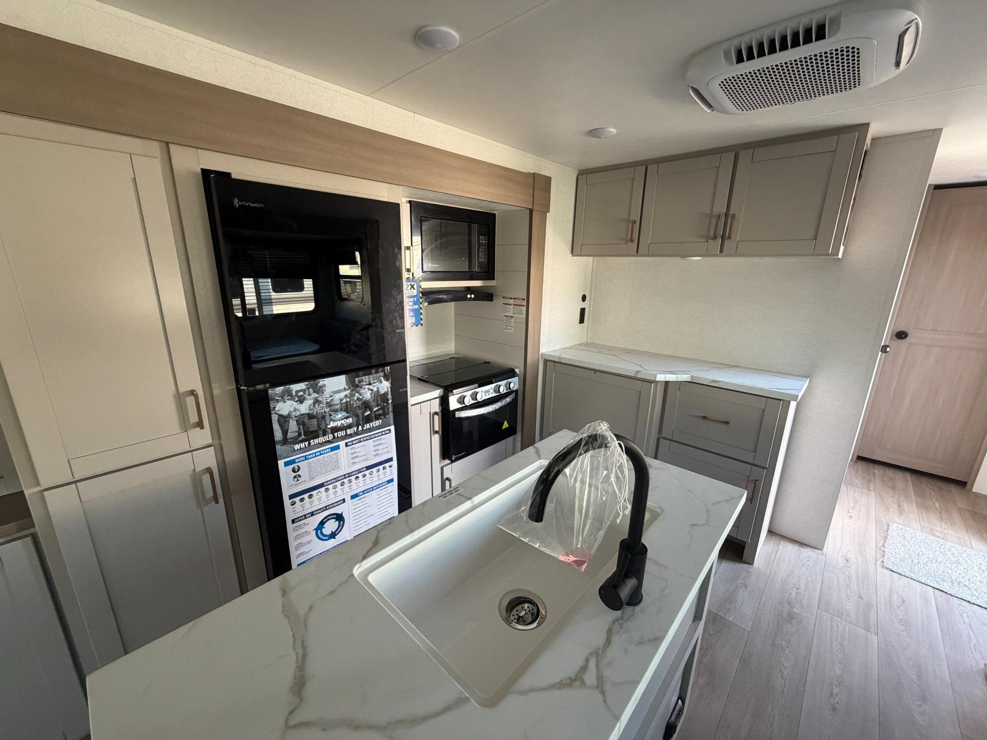 2027 Jayco 2027 Jayco Jay Flight - thumbnail 15