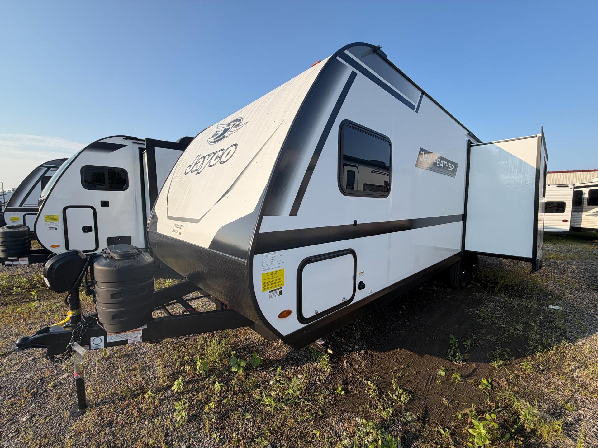 2027 Jayco 2027 Jayco Jay Feather SL - thumbnail 6